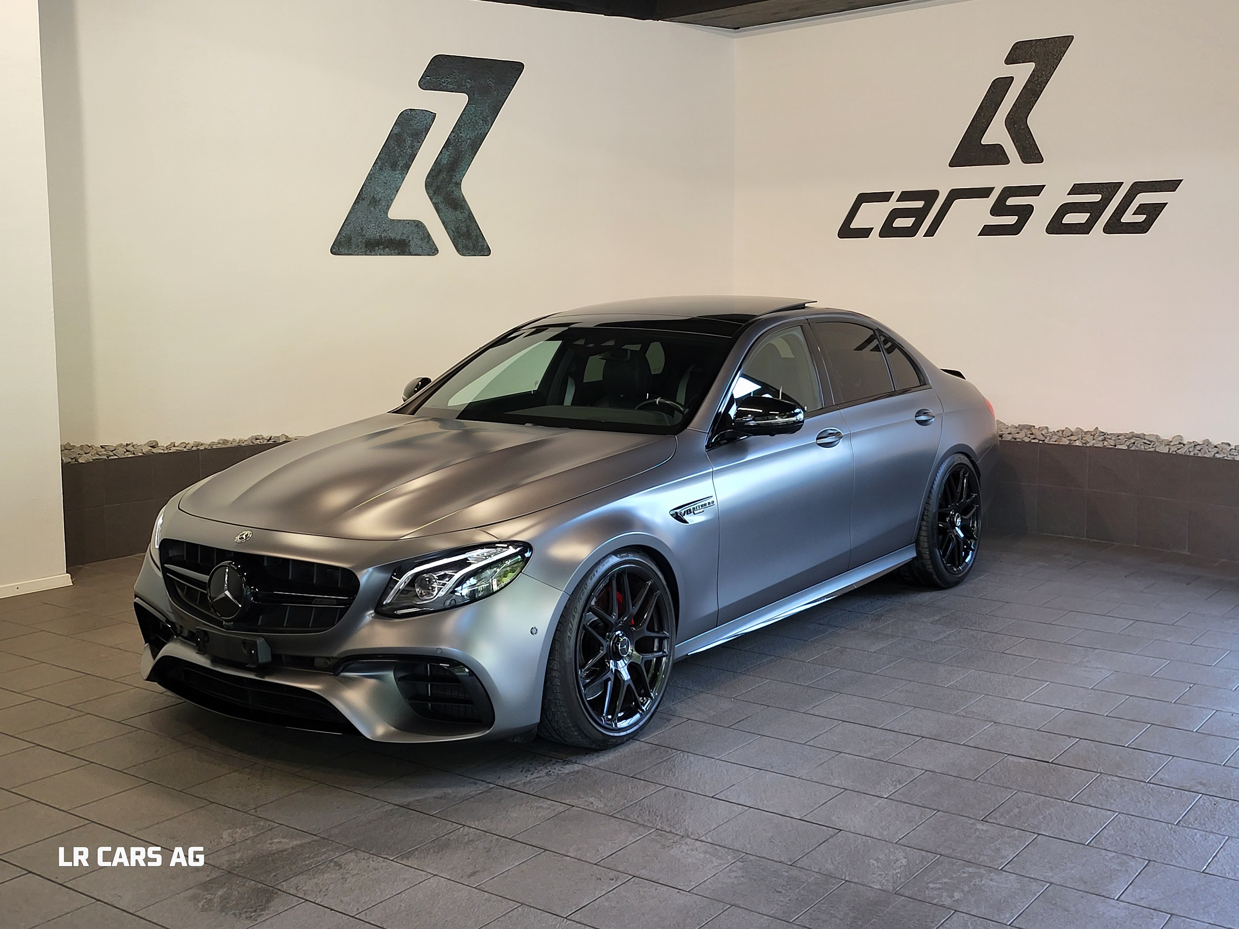 MERCEDES-BENZ E 63 S