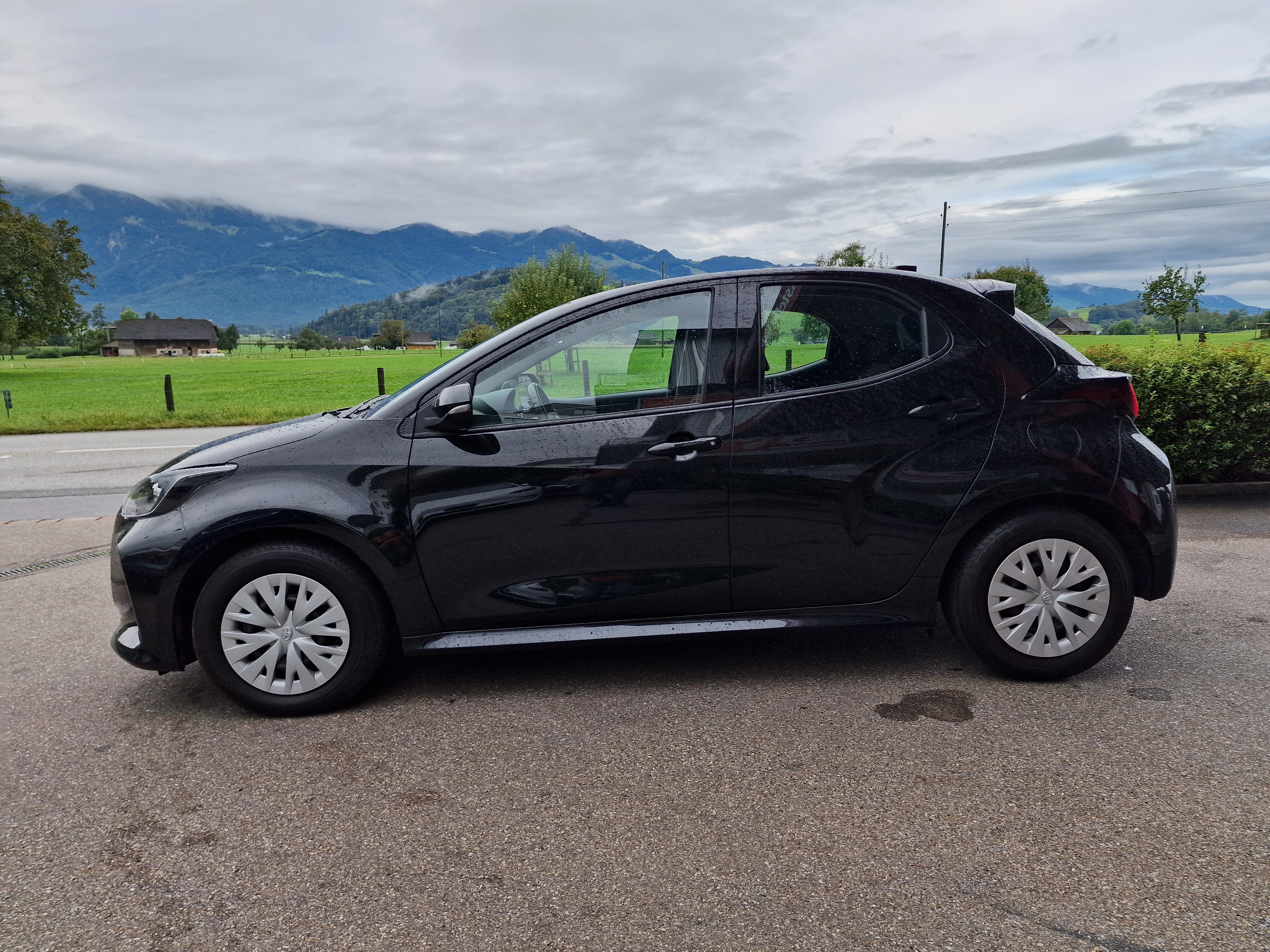 TOYOTA Yaris 1.5 Style e-CVT