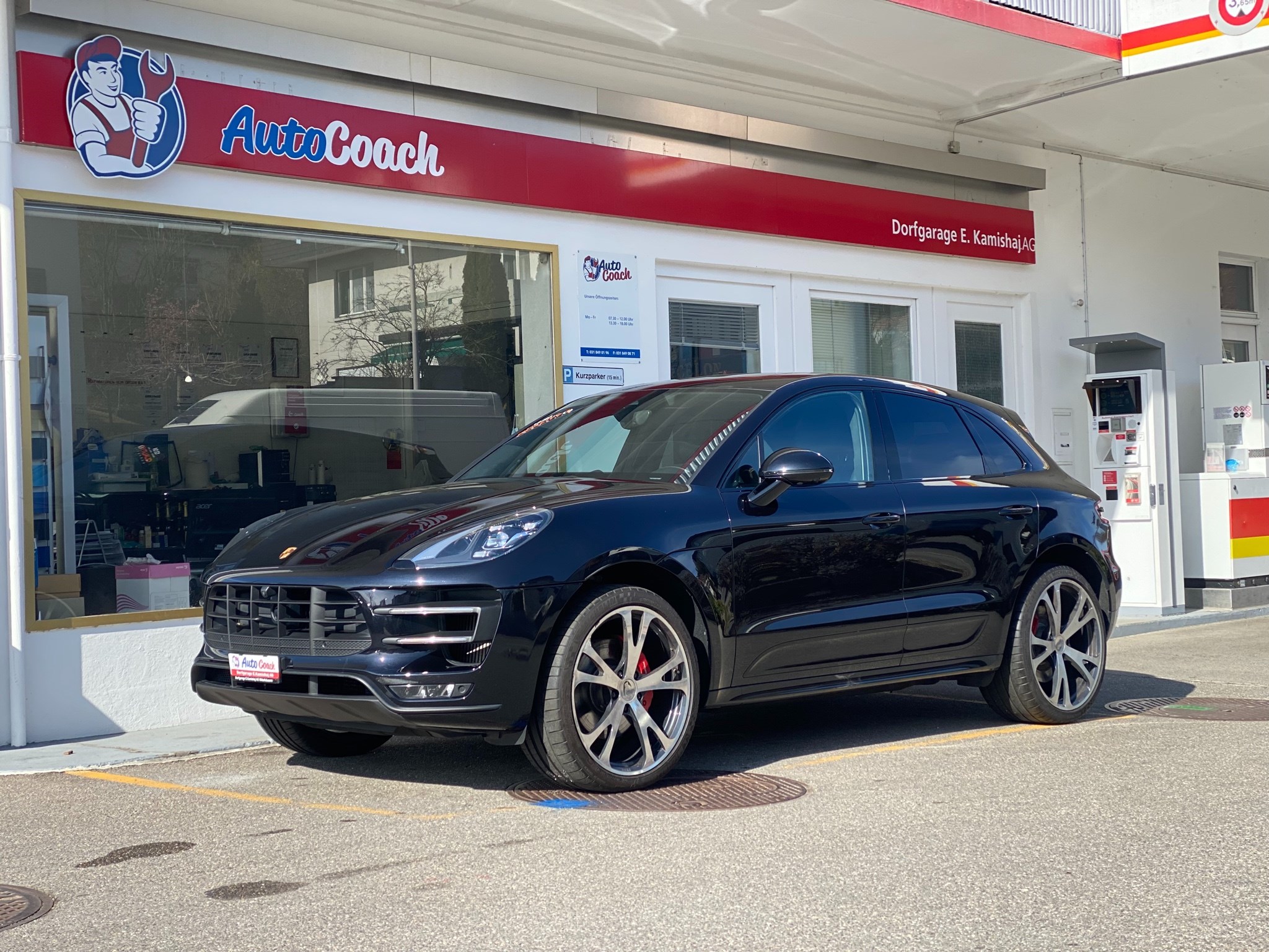 PORSCHE Macan Turbo PDK