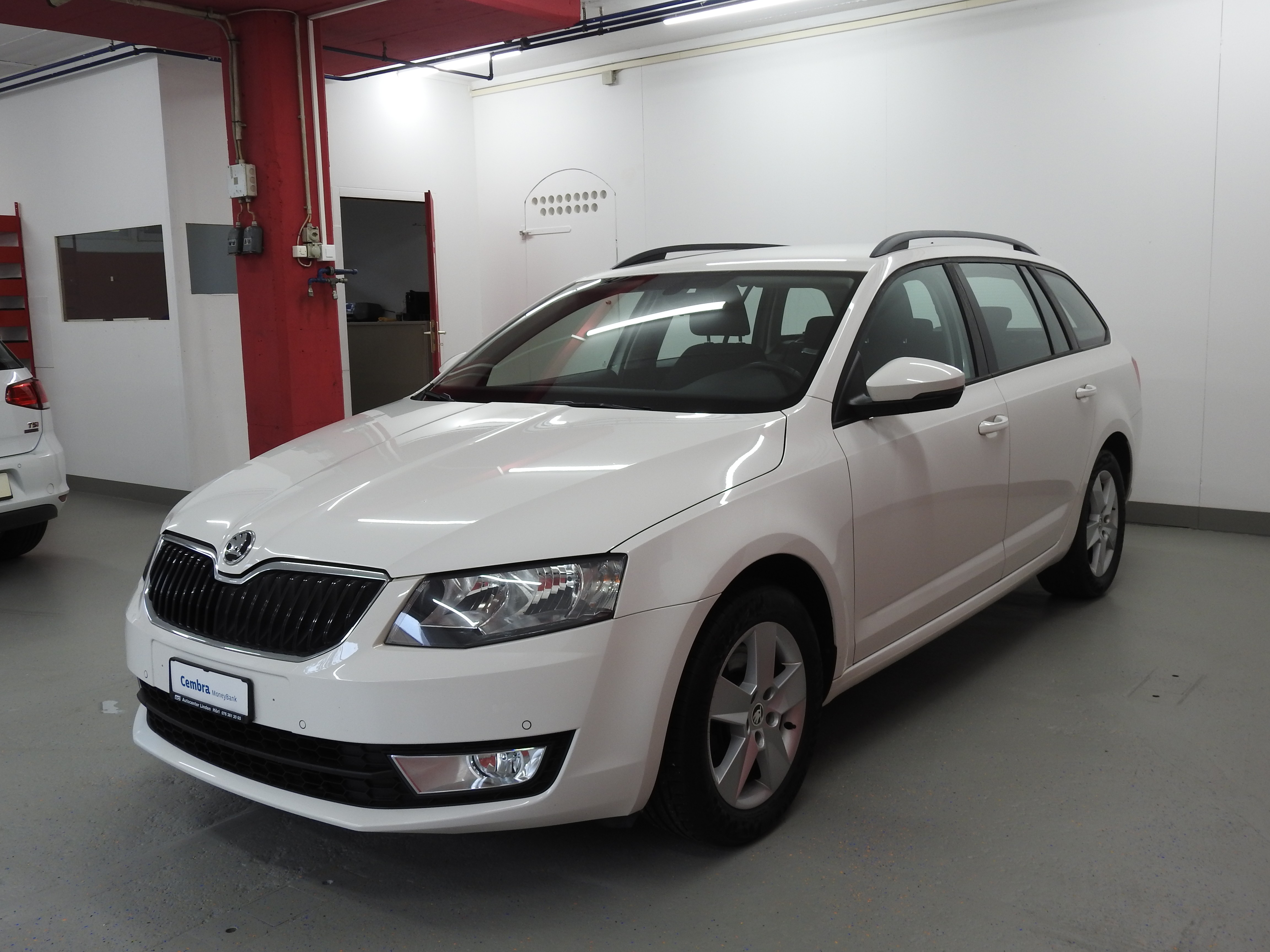 SKODA Octavia Combi 1.8 TSI Ambition 4x4 DSG, frisch ab MFK, Servicegeoflegt 8 fach berädert, Garntie siehe Info uvm...