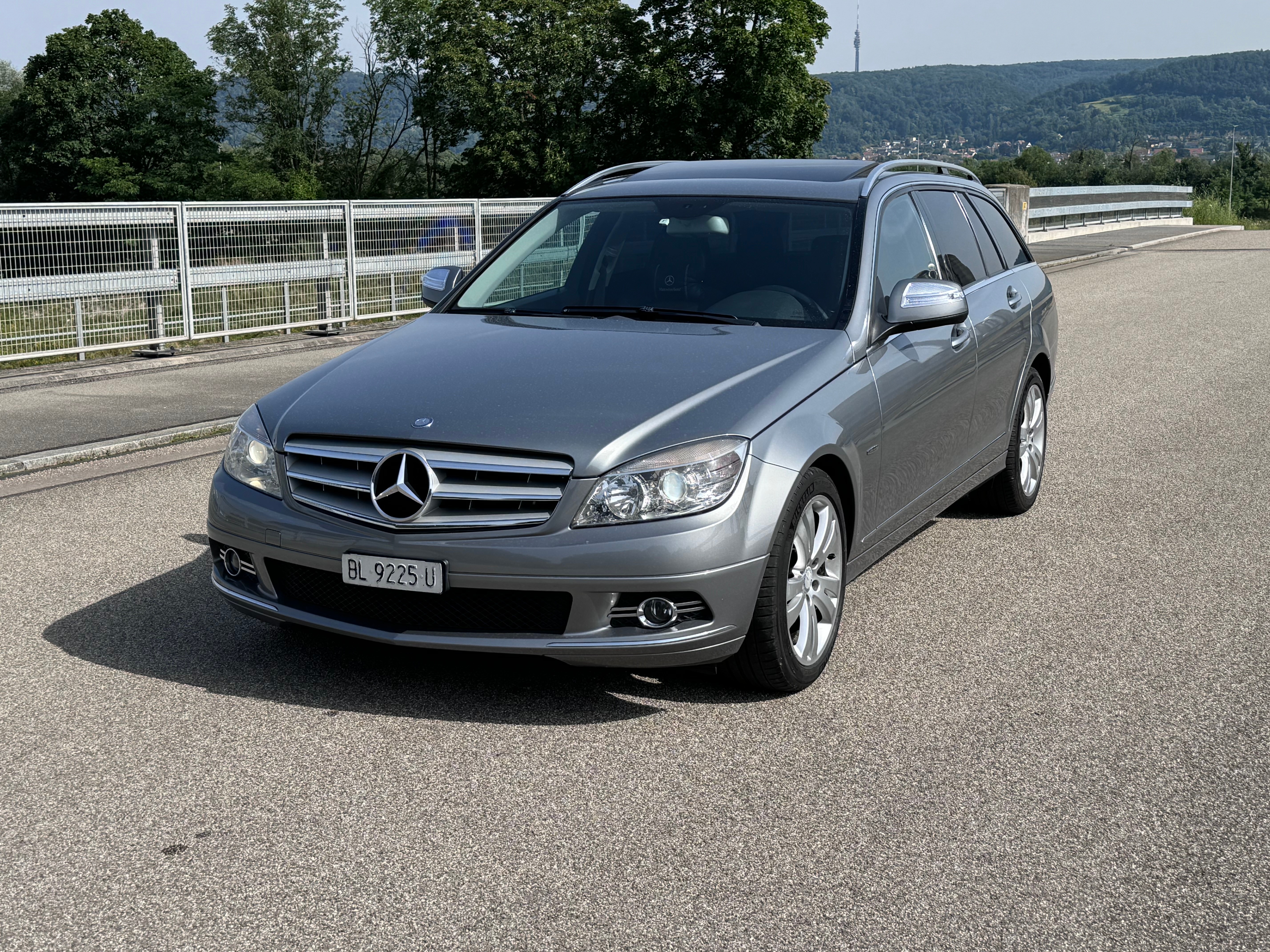 MERCEDES-BENZ C 230 Avantgarde 7G-Tronic