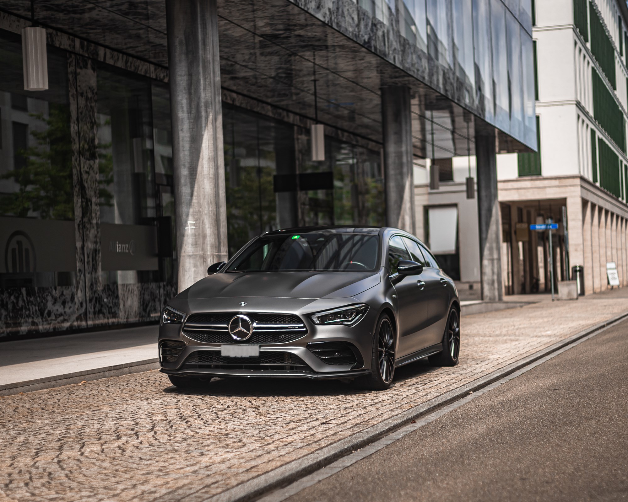 MERCEDES-BENZ CLA Shooting Brake 35 AMG 4Matic 7G-DCT