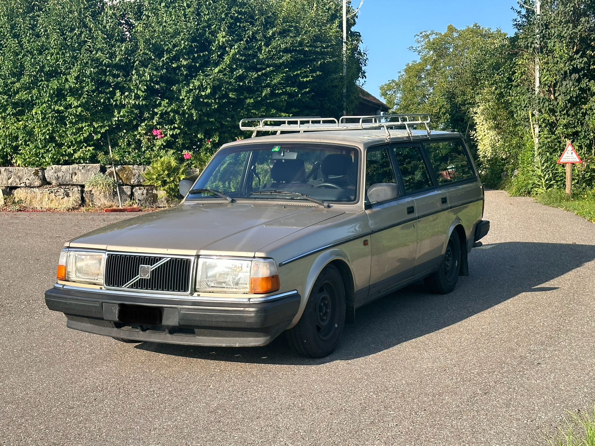 VOLVO 240 2.3 Classic