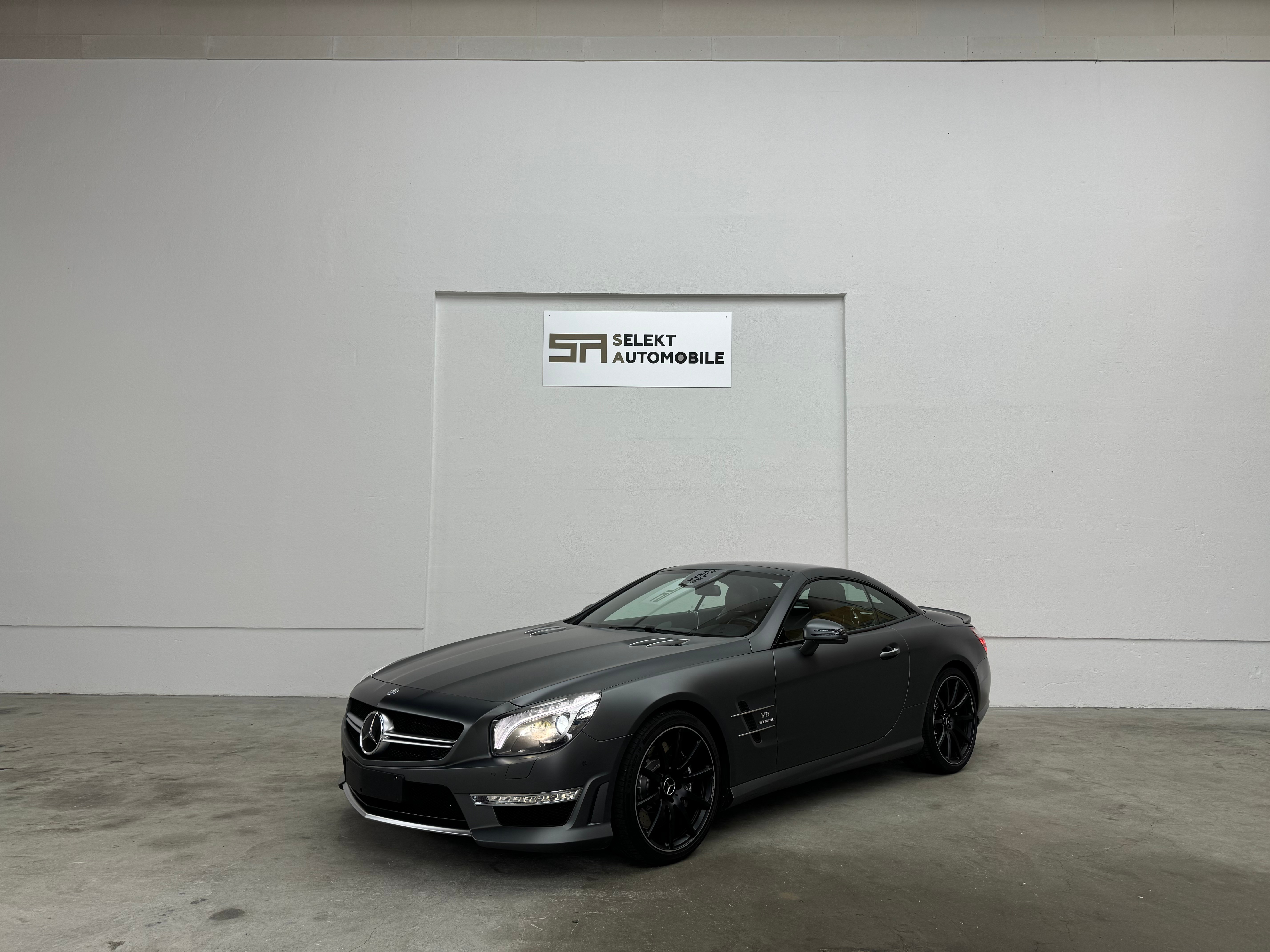 MERCEDES-BENZ SL 63 AMG Speedshift