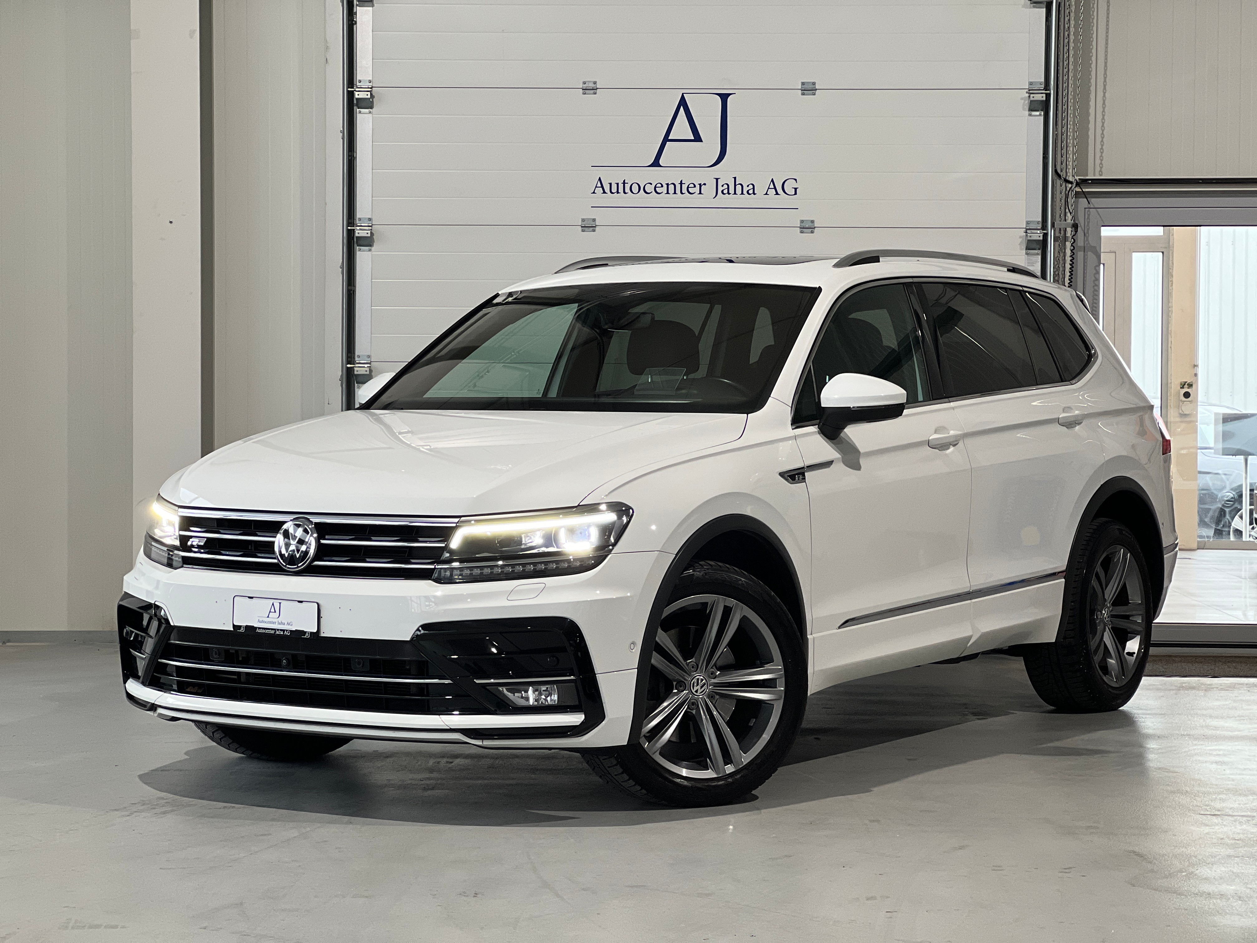 VW Tiguan Allspace 2.0TSI R-Line 4Motion DSG