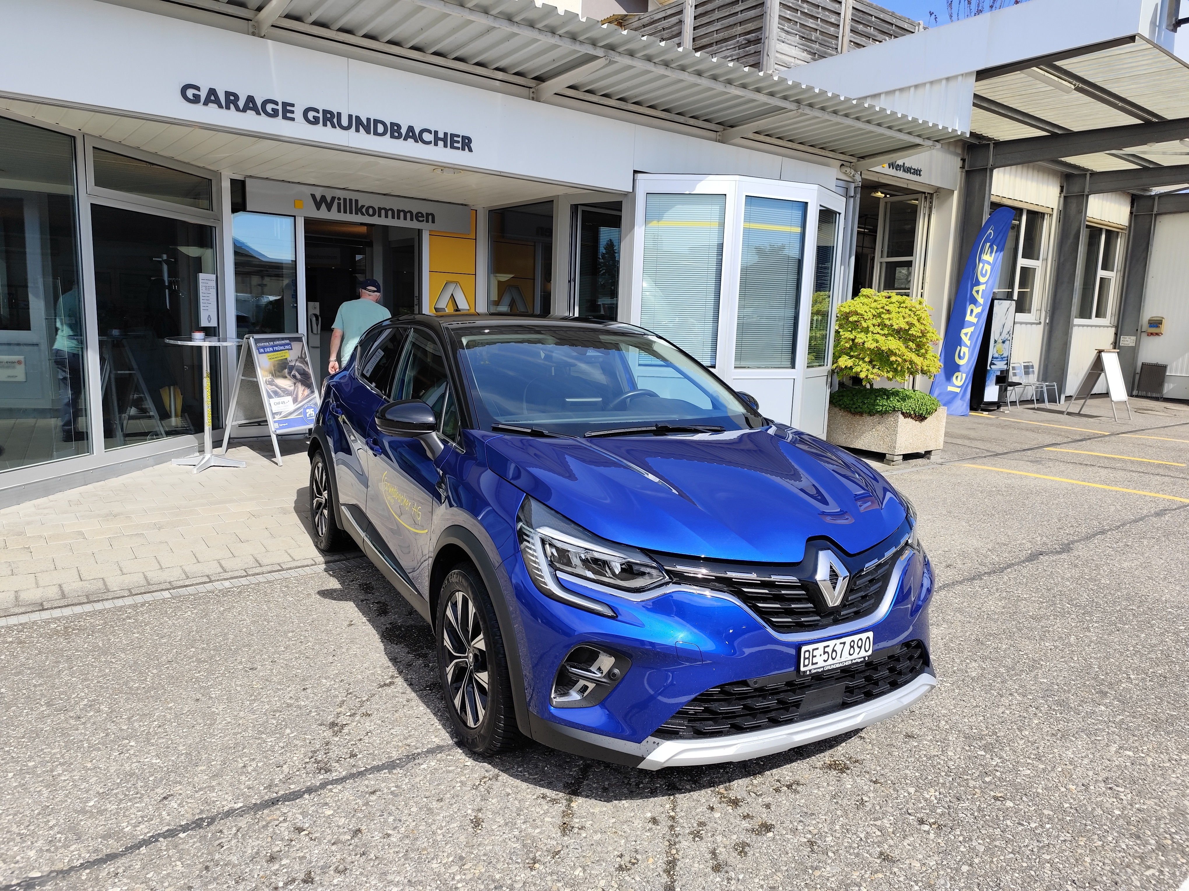 RENAULT Captur 1.3 TCe Techno EDC