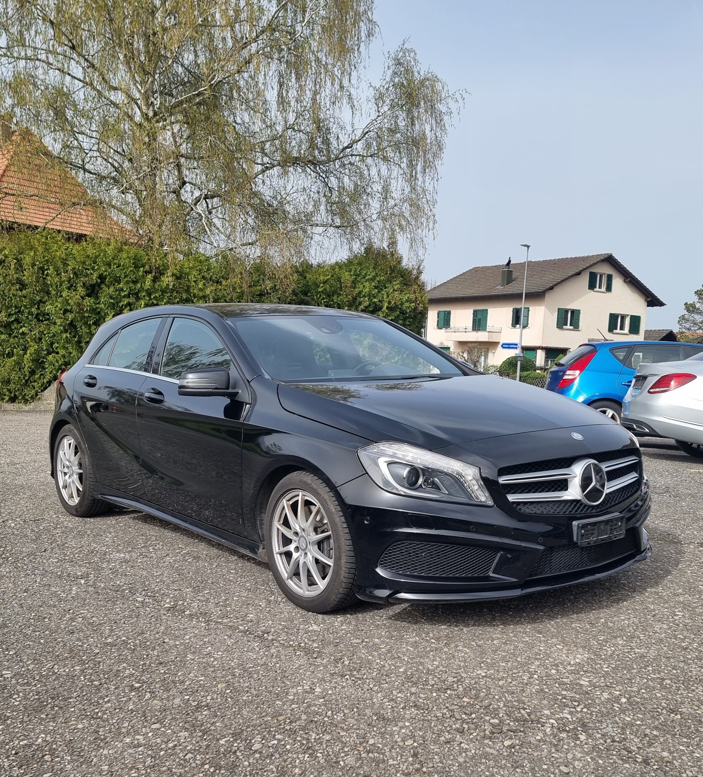 MERCEDES-BENZ A 220 CDI AMG Line 7G-DCT