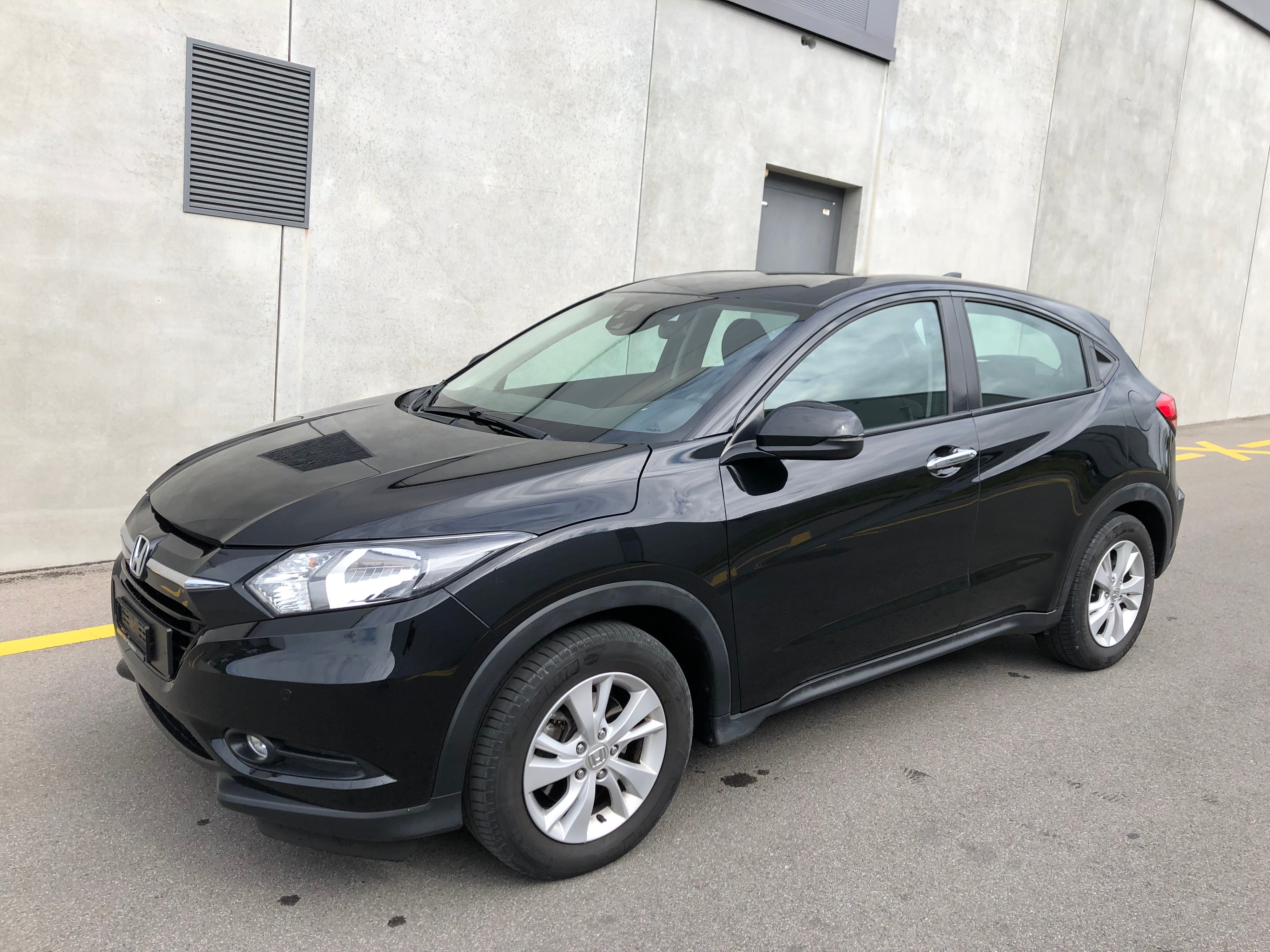 HONDA HR-V 1.5i-VTEC Elegance (4)