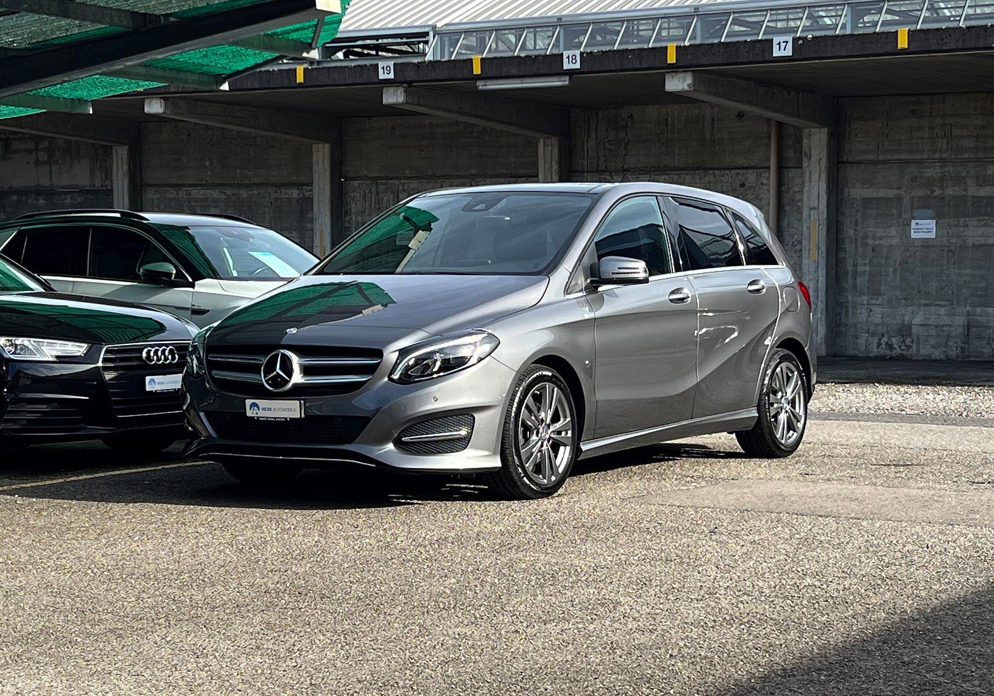 MERCEDES-BENZ B 220 Urban 4Matic 7G-DCT