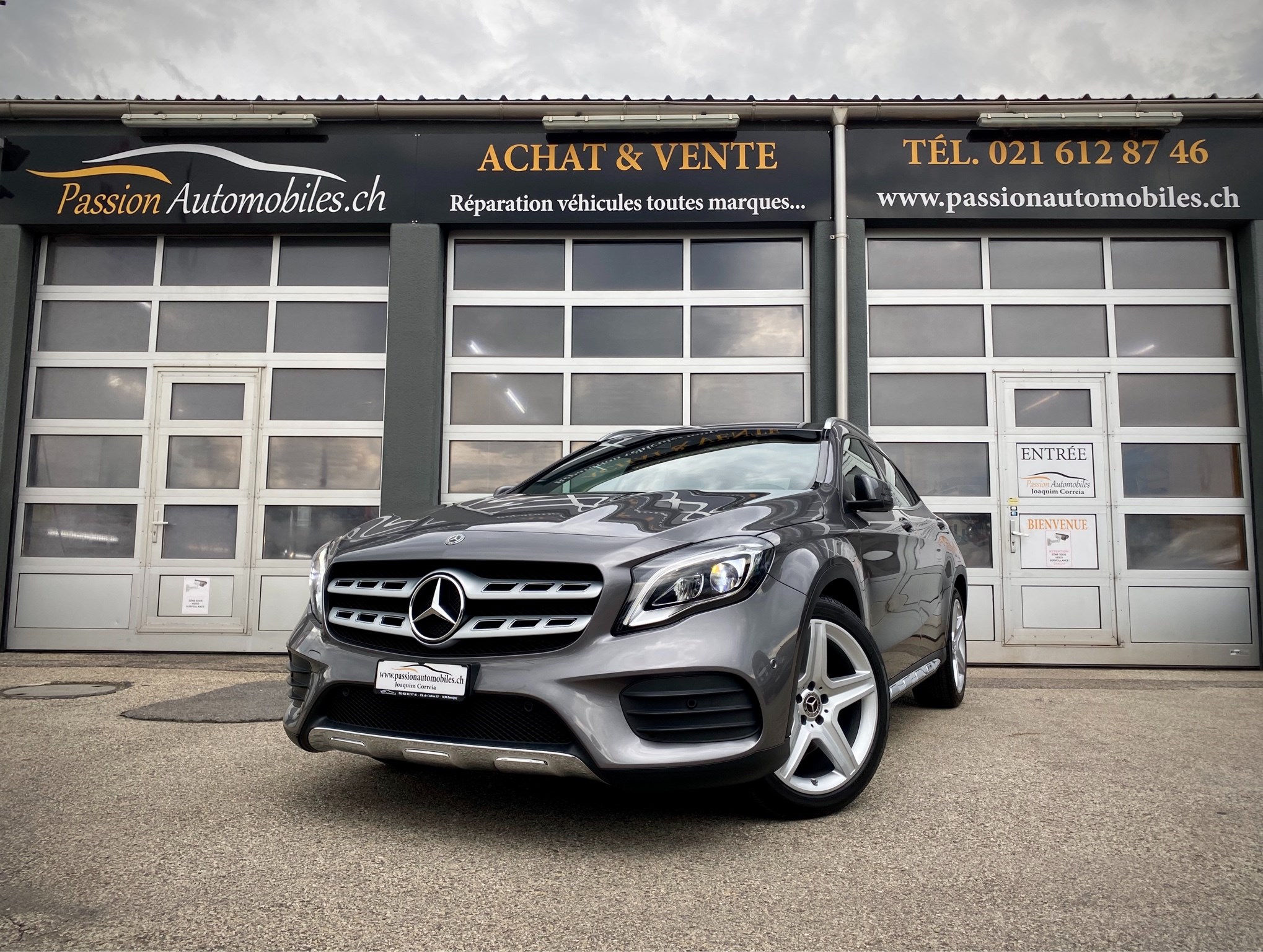 MERCEDES-BENZ GLA 220 AMG Line 4Matic 7G-DCT