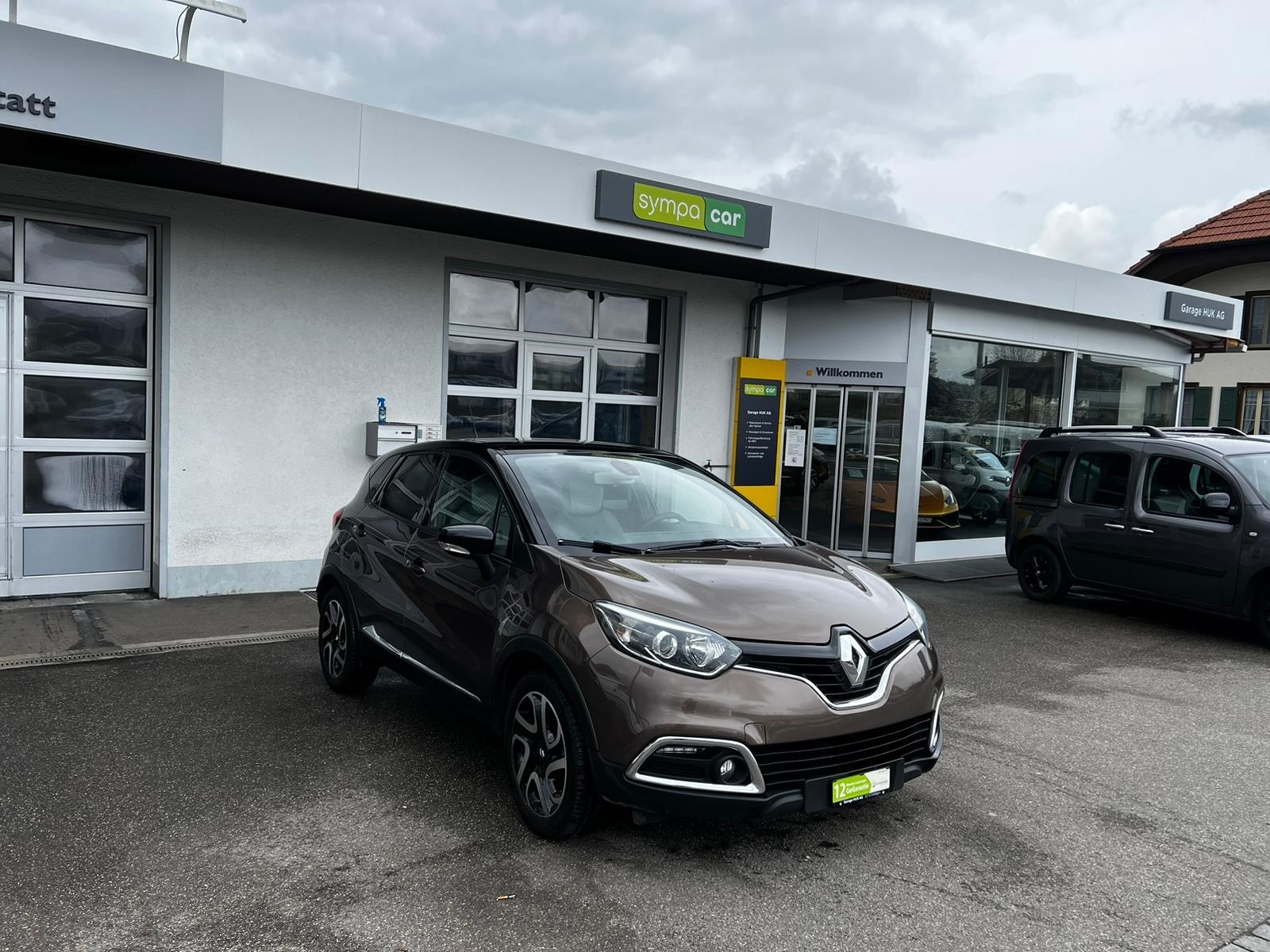 RENAULT Captur 1.2 T 16V Privilège EDC