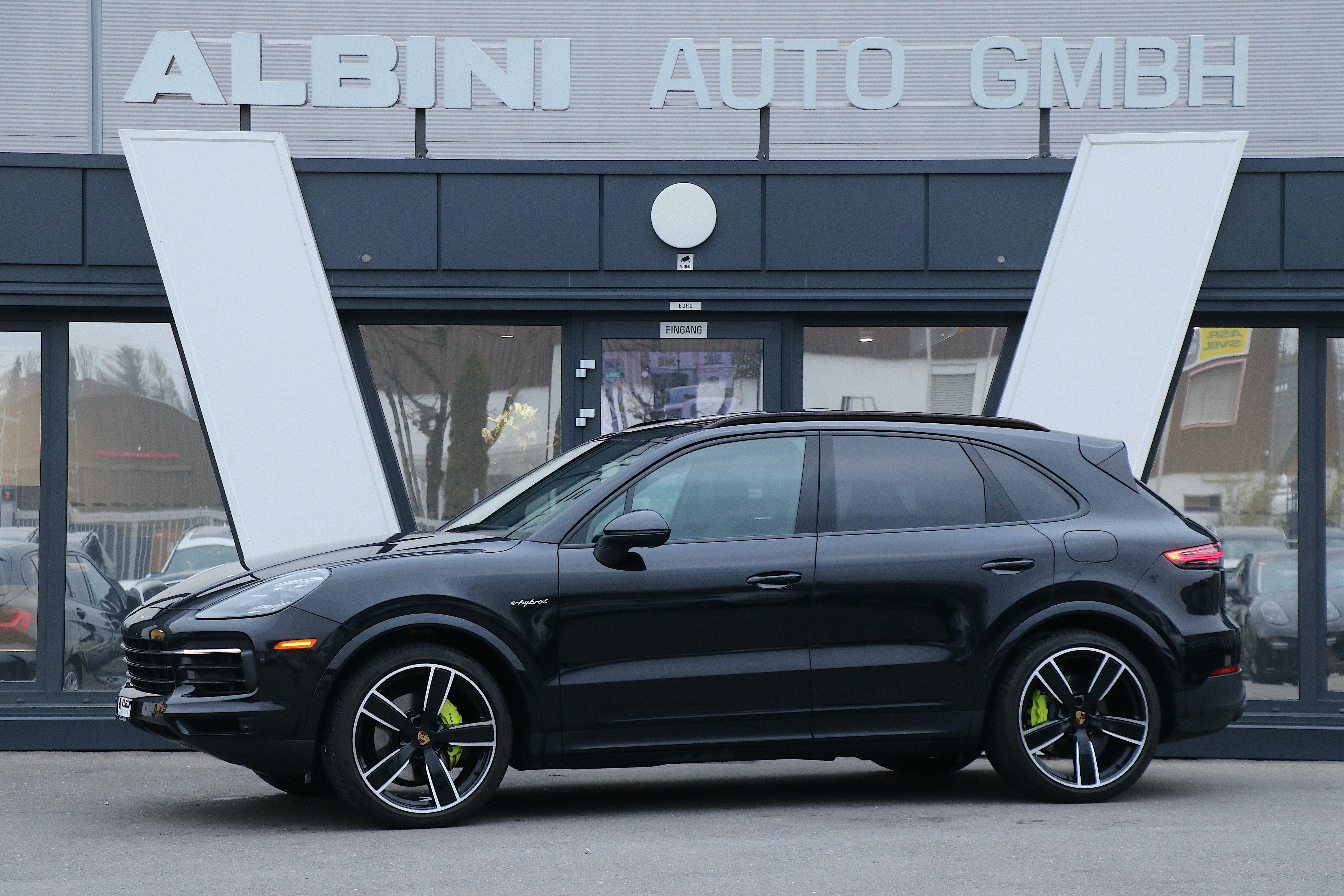 PORSCHE Cayenne E-Hybrid