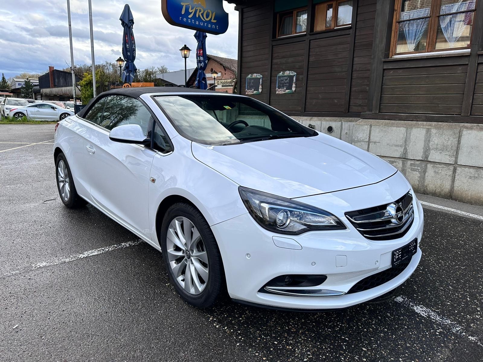 OPEL Cascada 1.6i 16V Cosmo Automat