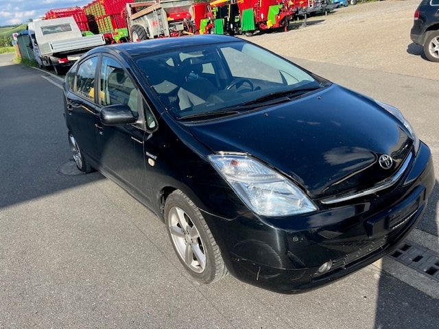 TOYOTA Prius 1.5 16V Hybrid Edition