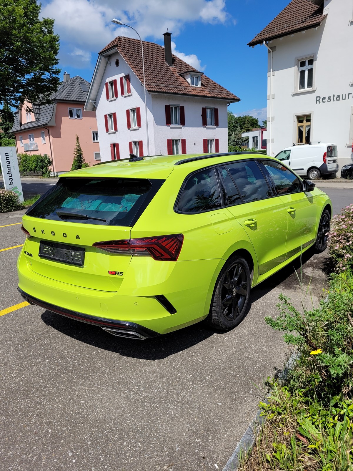 SKODA Octavia Combi 2.0 TDI DSG RS 4x4