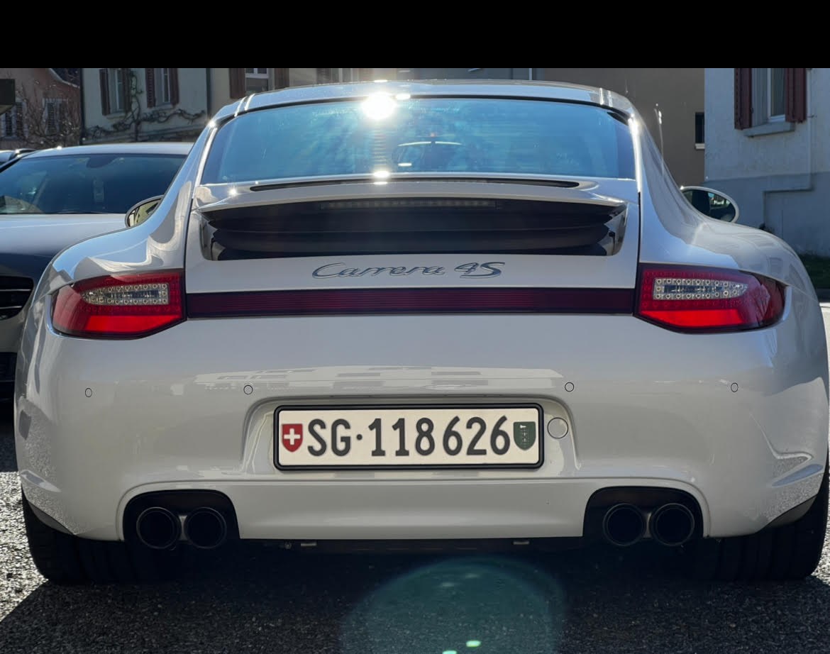 PORSCHE 911 Carrera 4S PDK