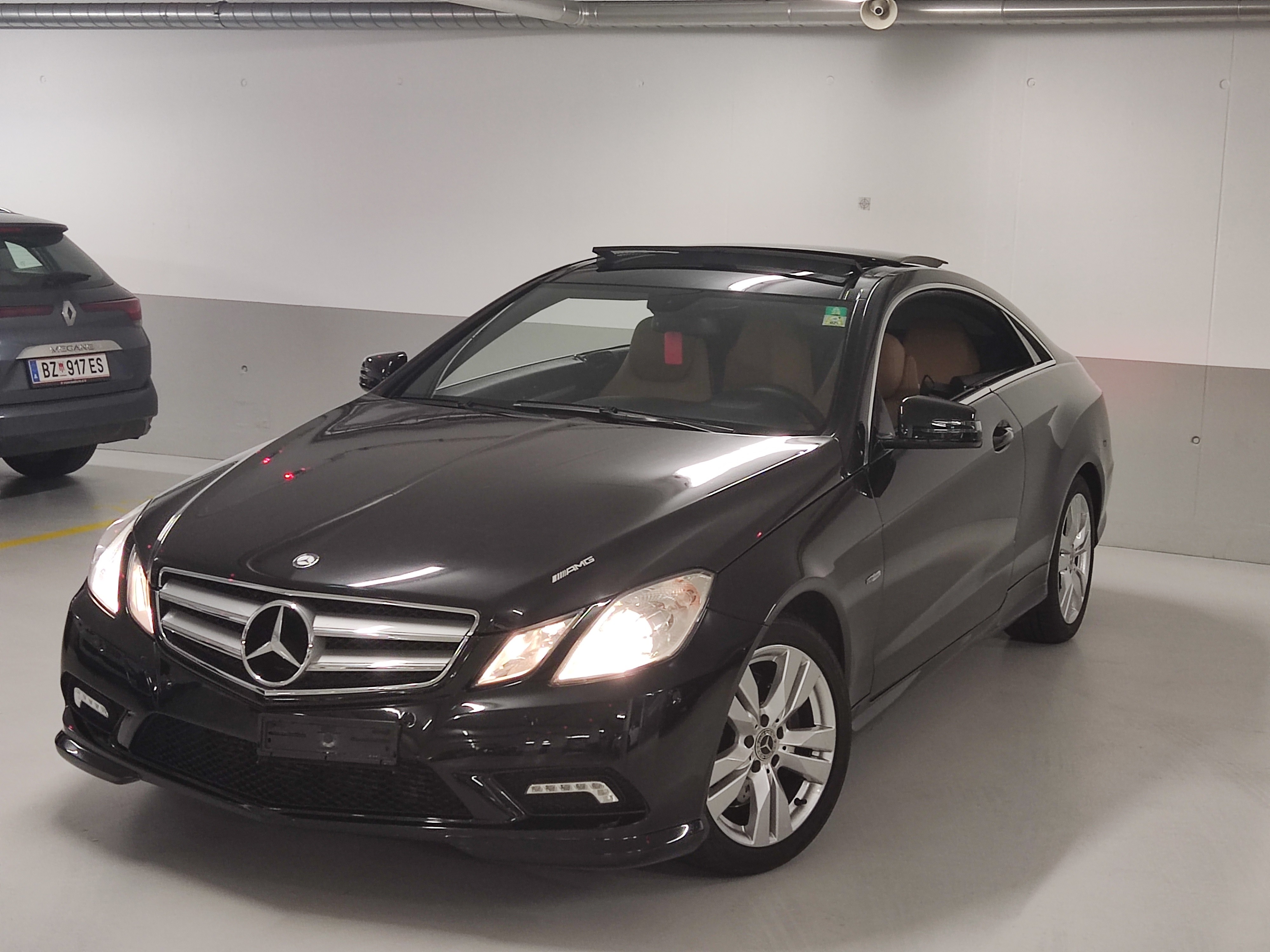 MERCEDES-BENZ E 220 CDI BlueEfficiency