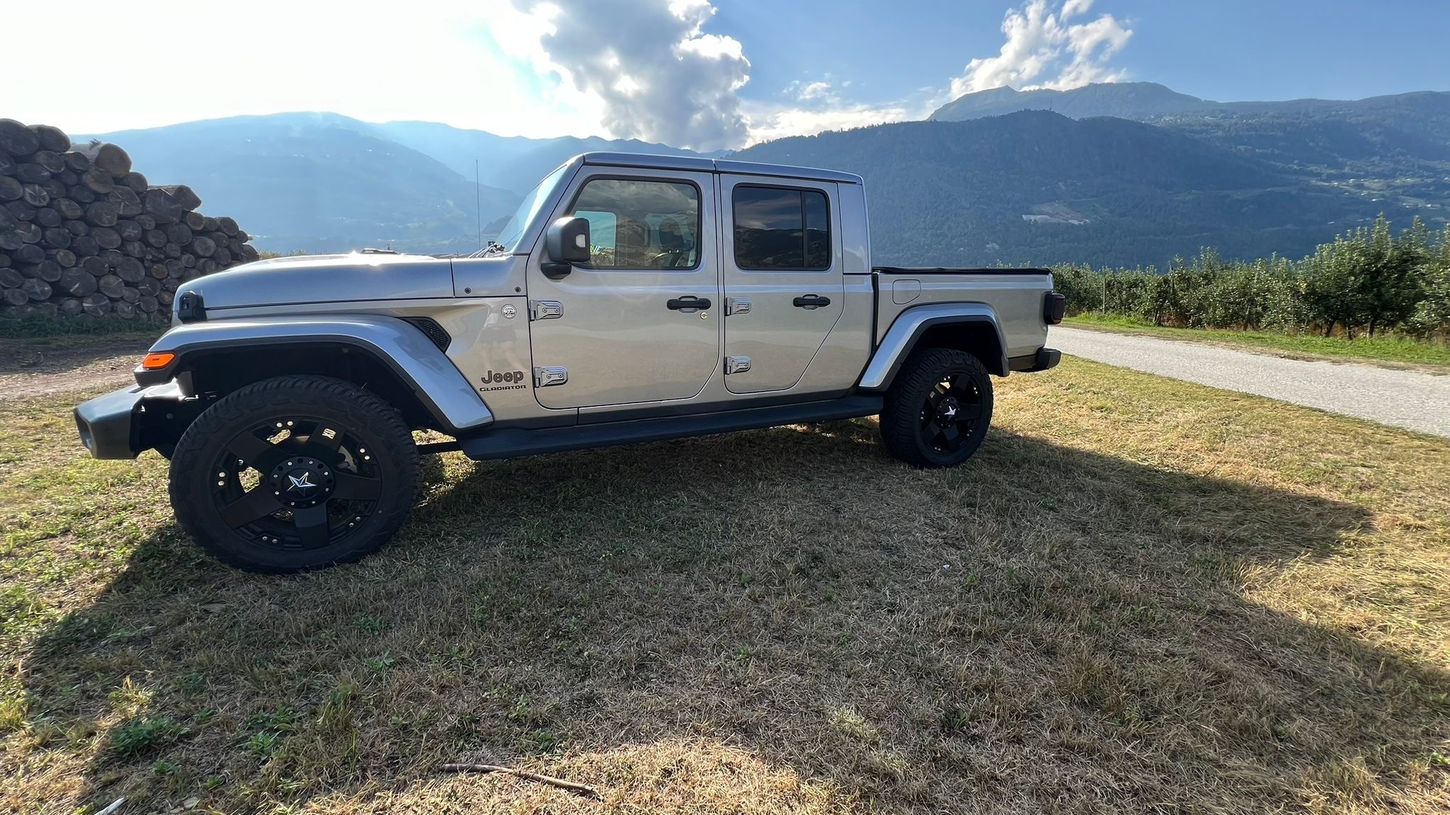 JEEP Gladiator 3.0 V6 Launch Edition