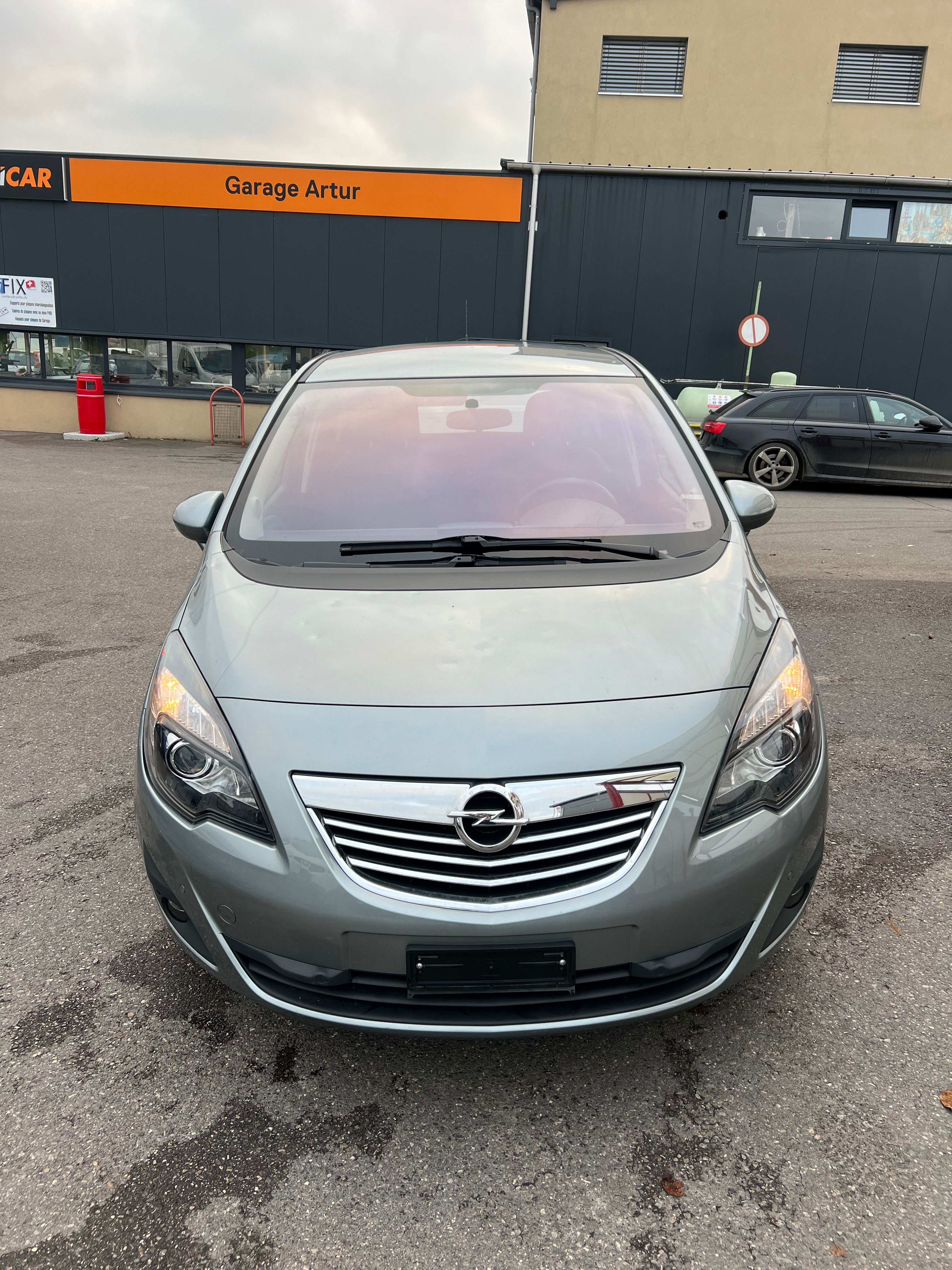 OPEL Meriva 1.7 CDTi Cosmo Automatic