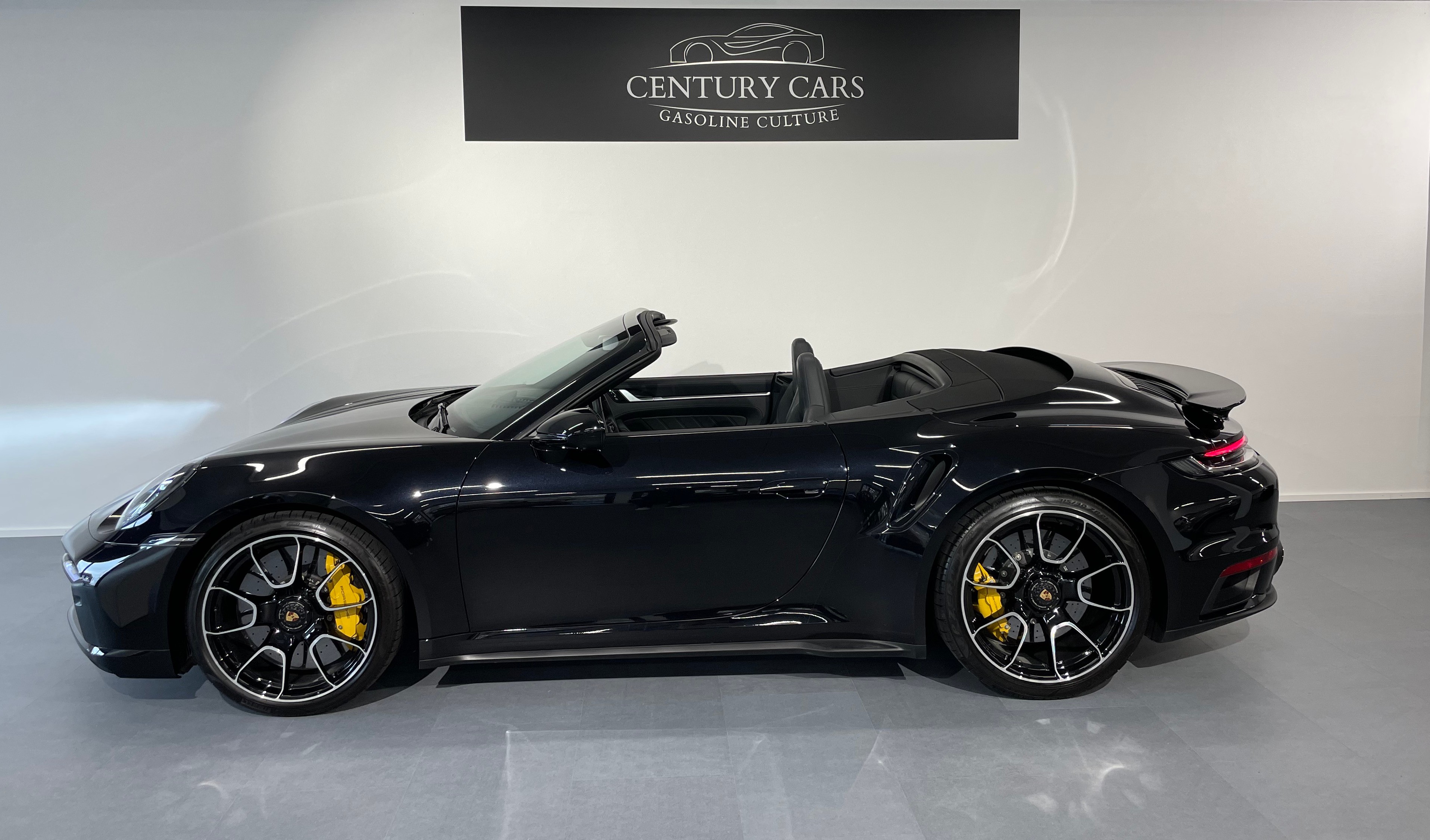 PORSCHE 911 Turbo S Cabriolet PDK