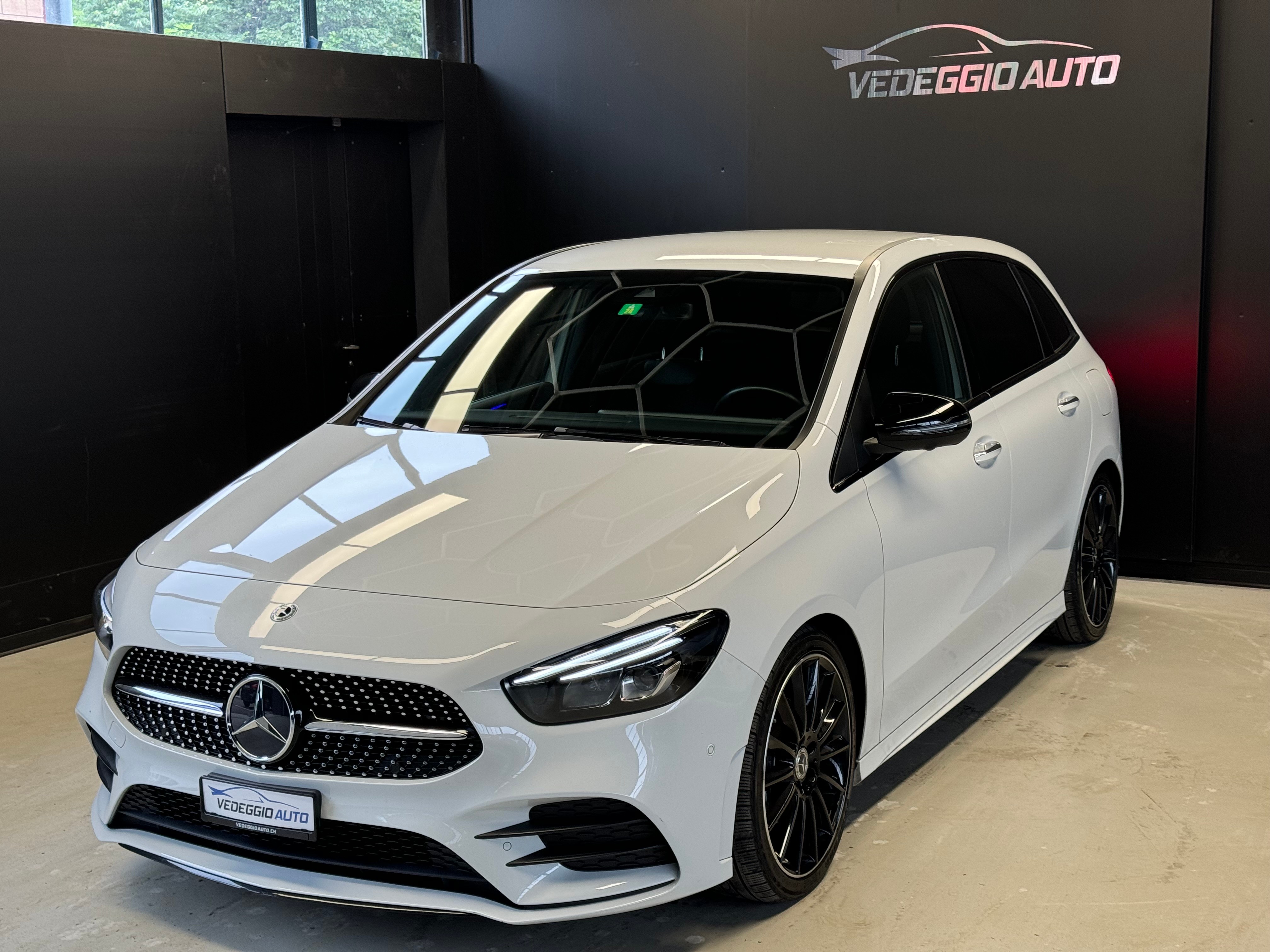 MERCEDES-BENZ B 200 d 4Matic AMG Line 8G-DCT