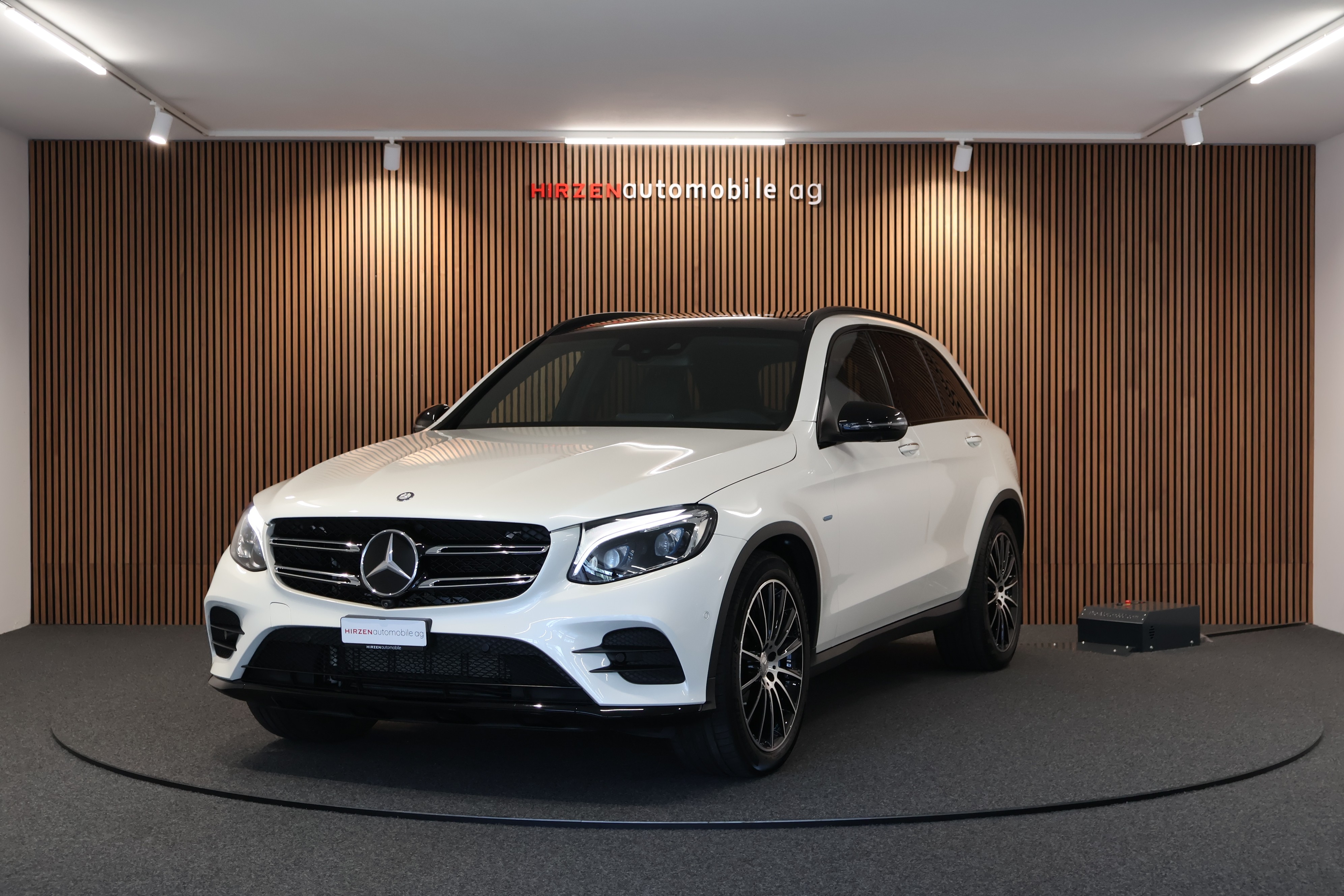 MERCEDES-BENZ GLC 350 e AMG Line 4Matic 7G-Tronic