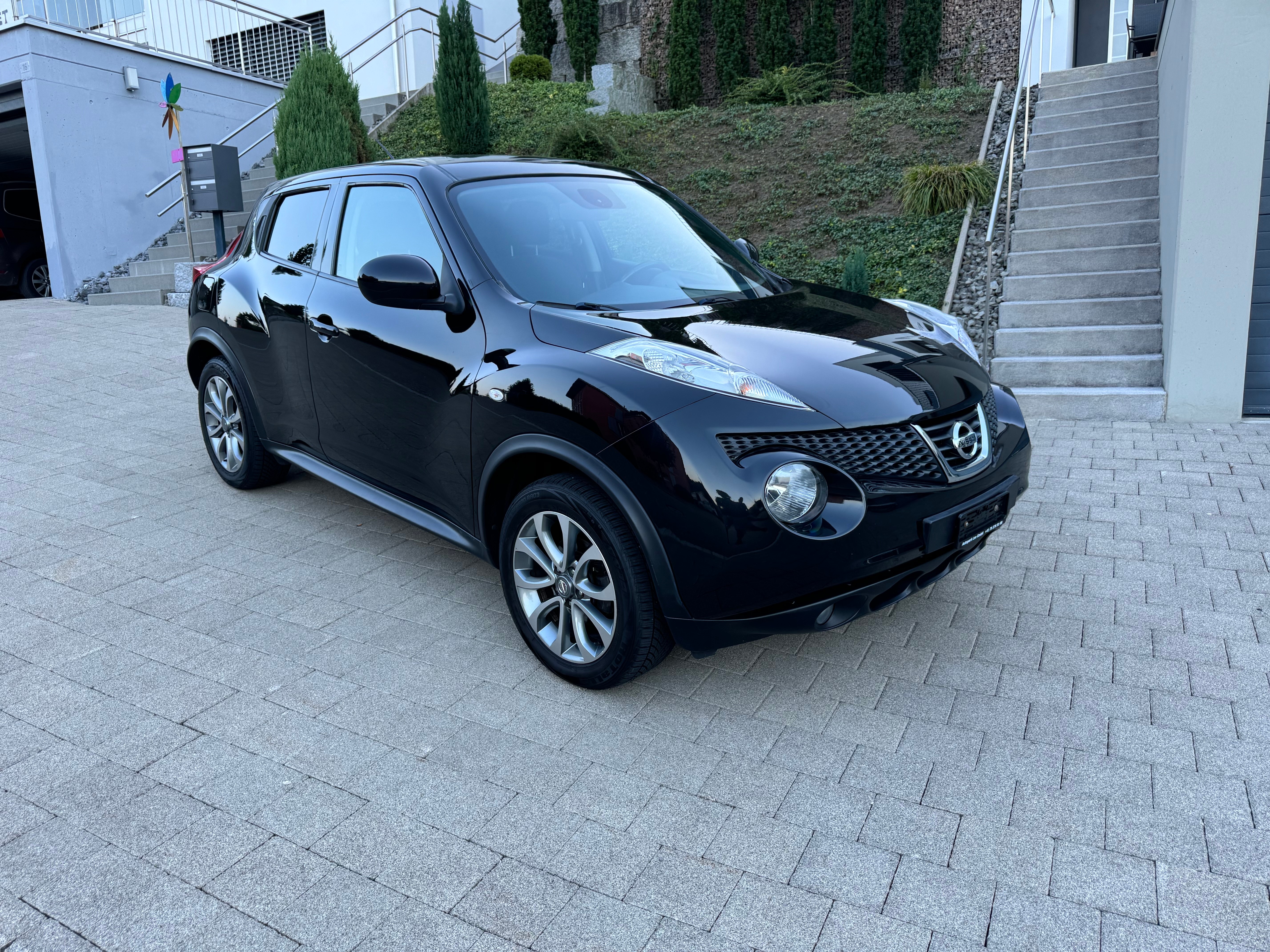 NISSAN Juke 1.6 tekna Xtronic CVT