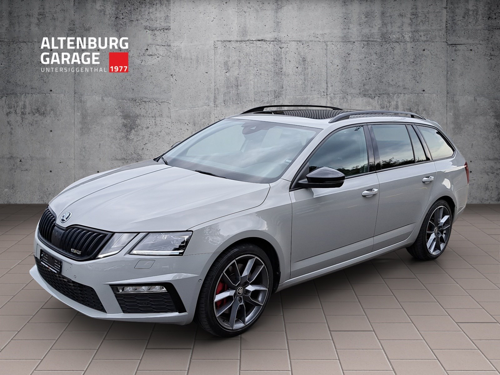 SKODA Octavia Combi 2.0 TSI 245 RS D