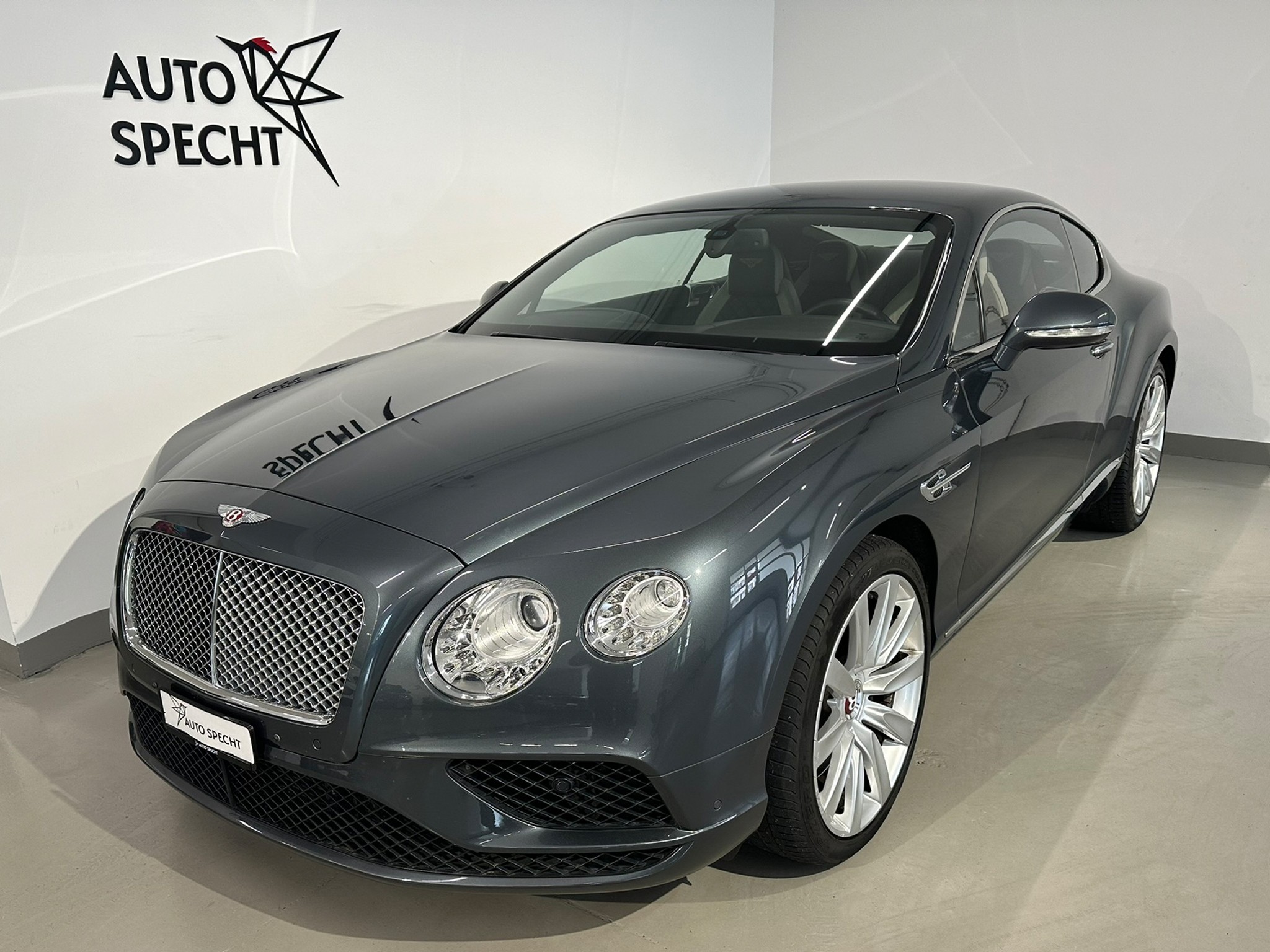 BENTLEY Continental GT 4.0 V8