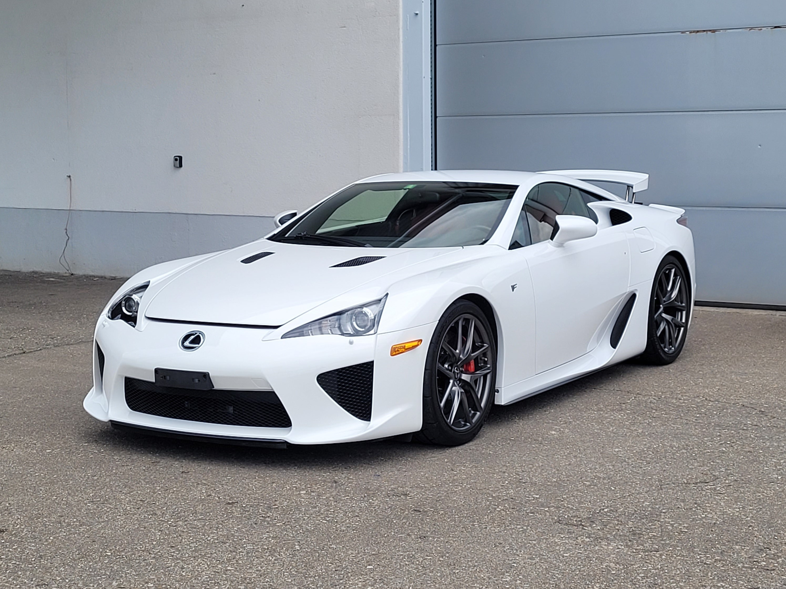 LEXUS LFA