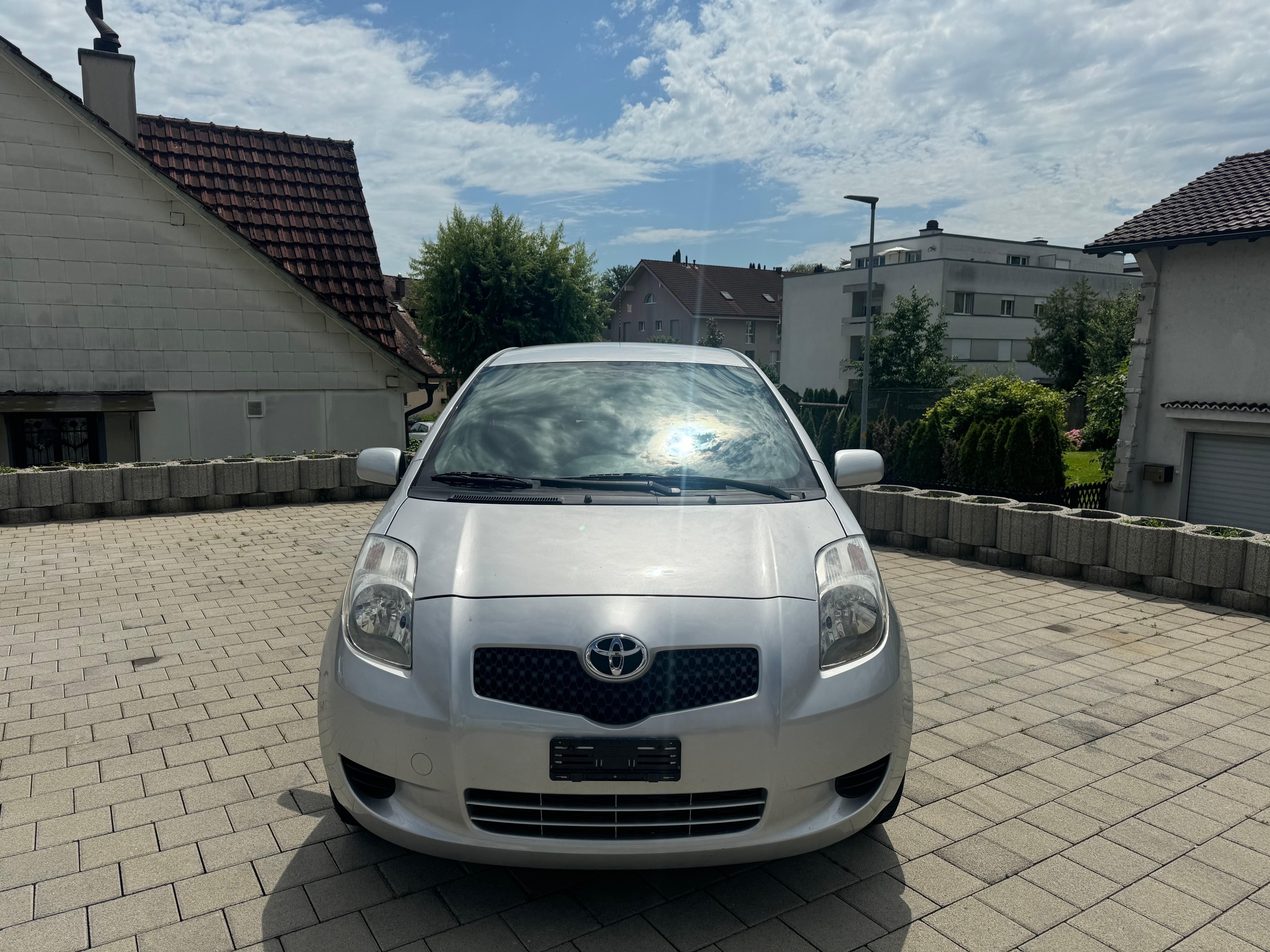 TOYOTA Yaris 1.3 Linea Luna