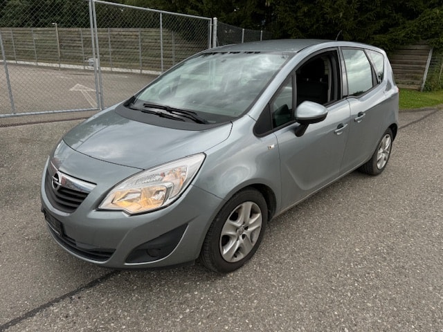 OPEL Meriva 1.4 Turbo Cosmo