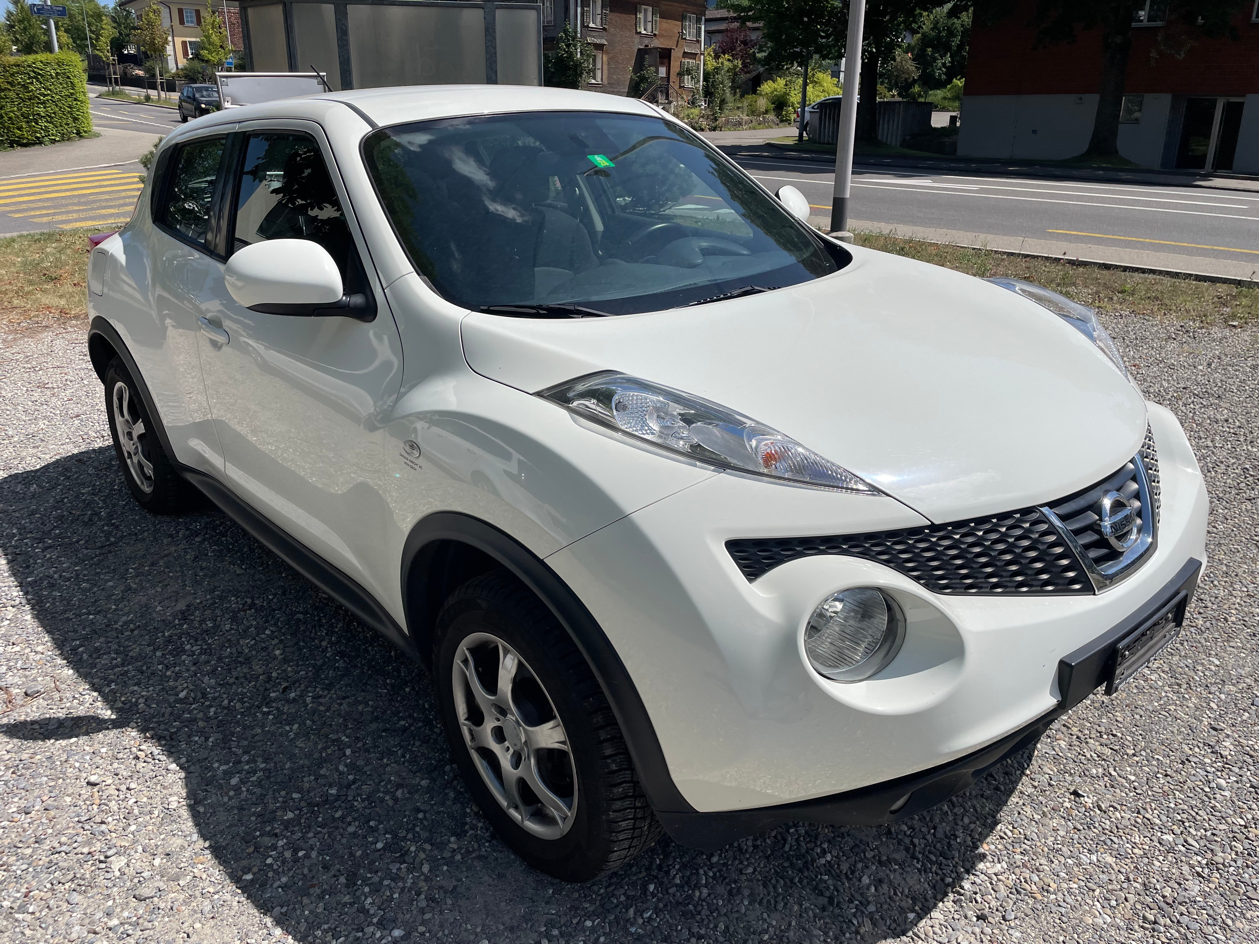 NISSAN Juke 1.6 acenta