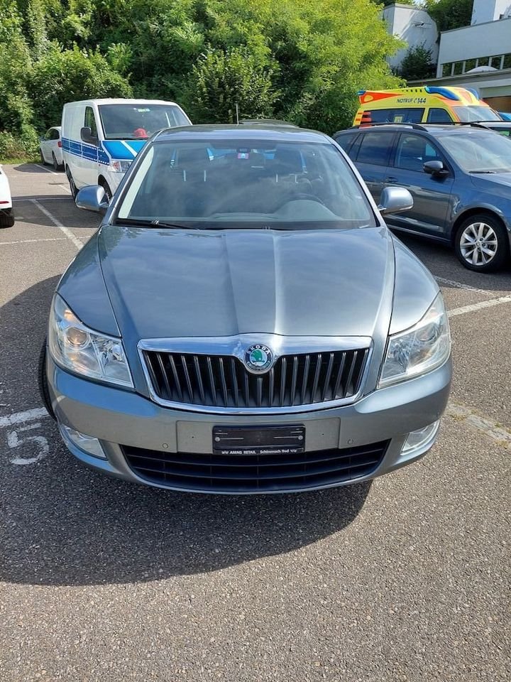 SKODA Octavia Combi 1.8 TSI Elegance