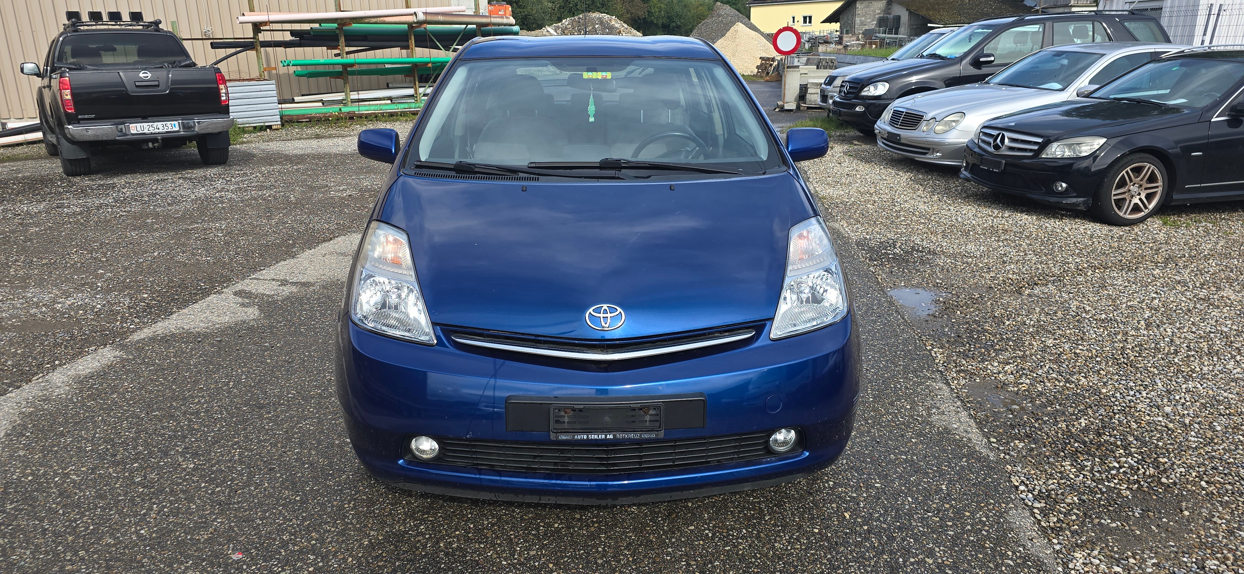 TOYOTA Prius 1.5 16V Hybrid