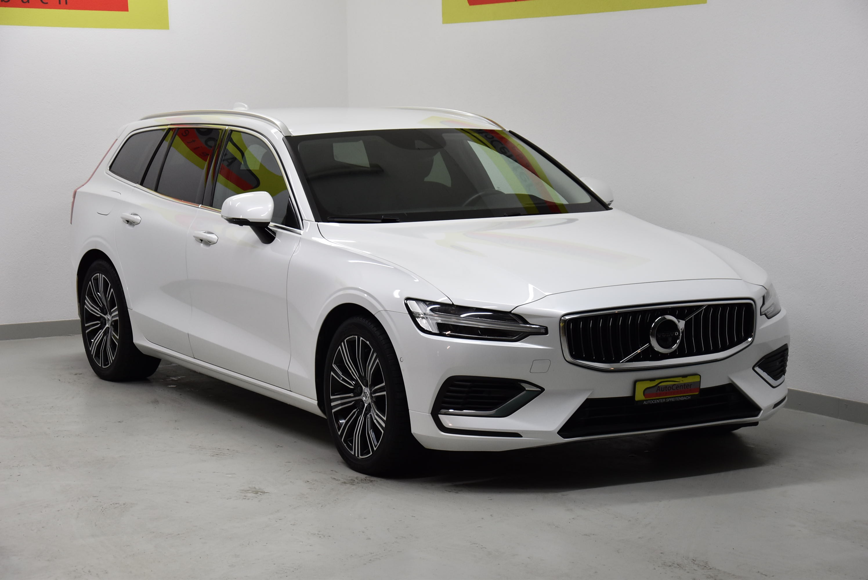 VOLVO V60 T6 eAWD Twin Engine Inscription Geartronic