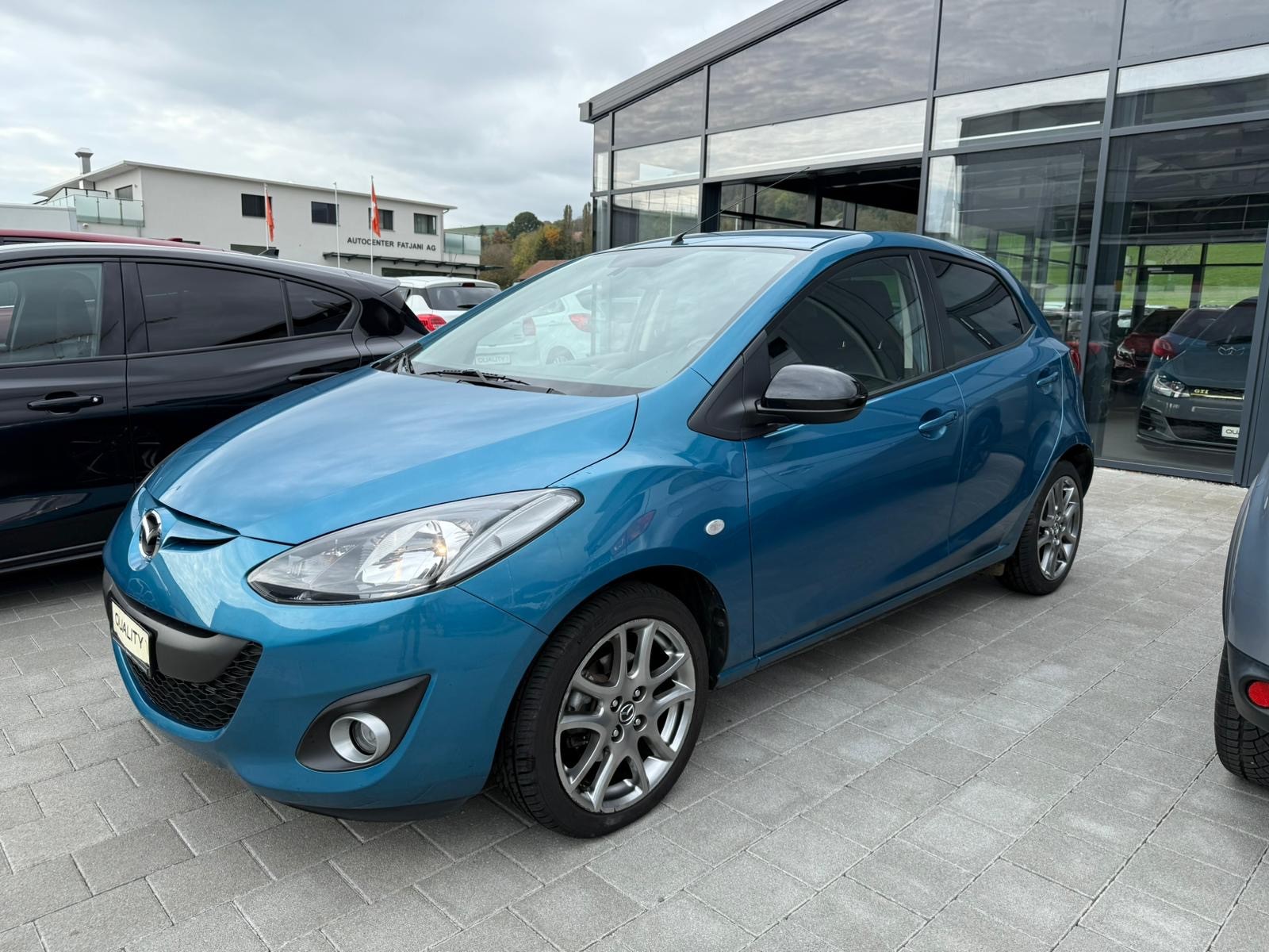 MAZDA 2 1.3i 16V Exclusive