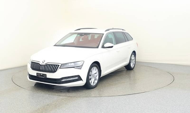 SKODA Superb Combi 2.0 TDi Ambition 4x4 DSG