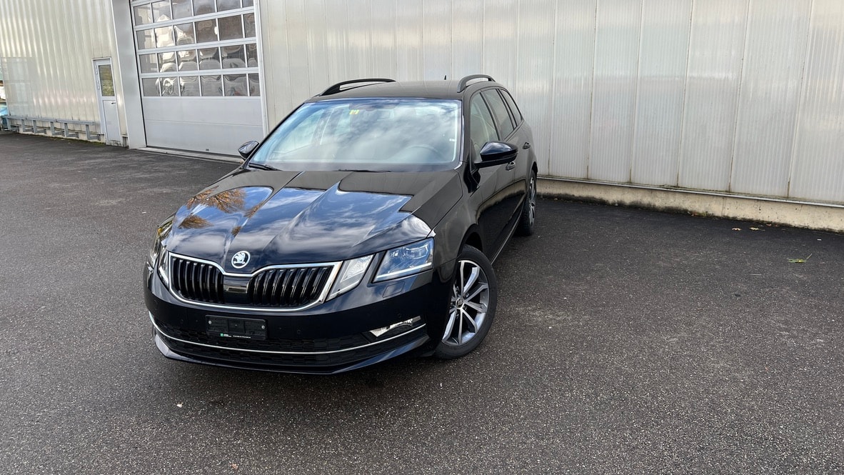 SKODA Octavia Combi 2.0 TSI Style 4x4 DSG