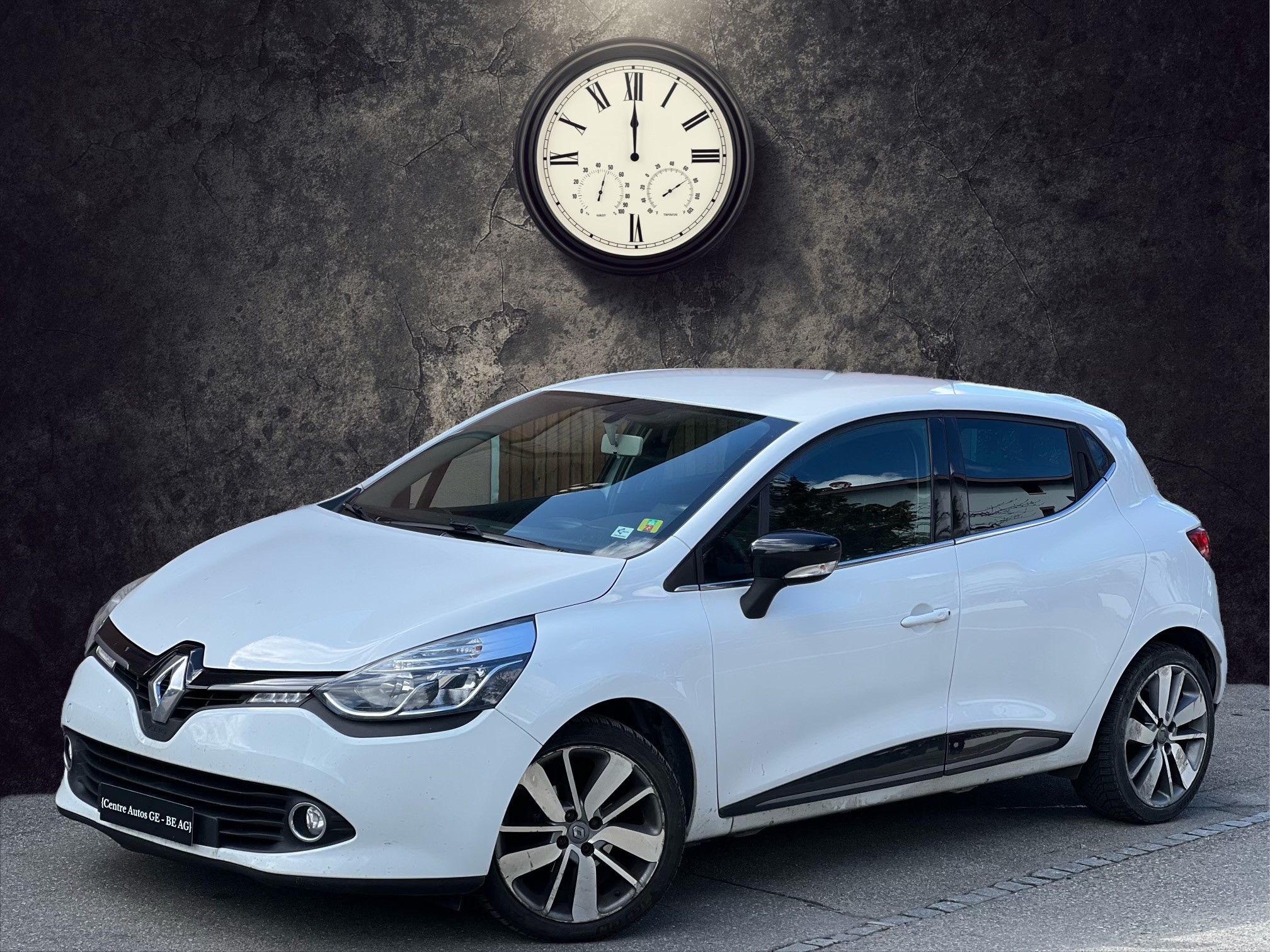 RENAULT Clio 0.9 12V Expression