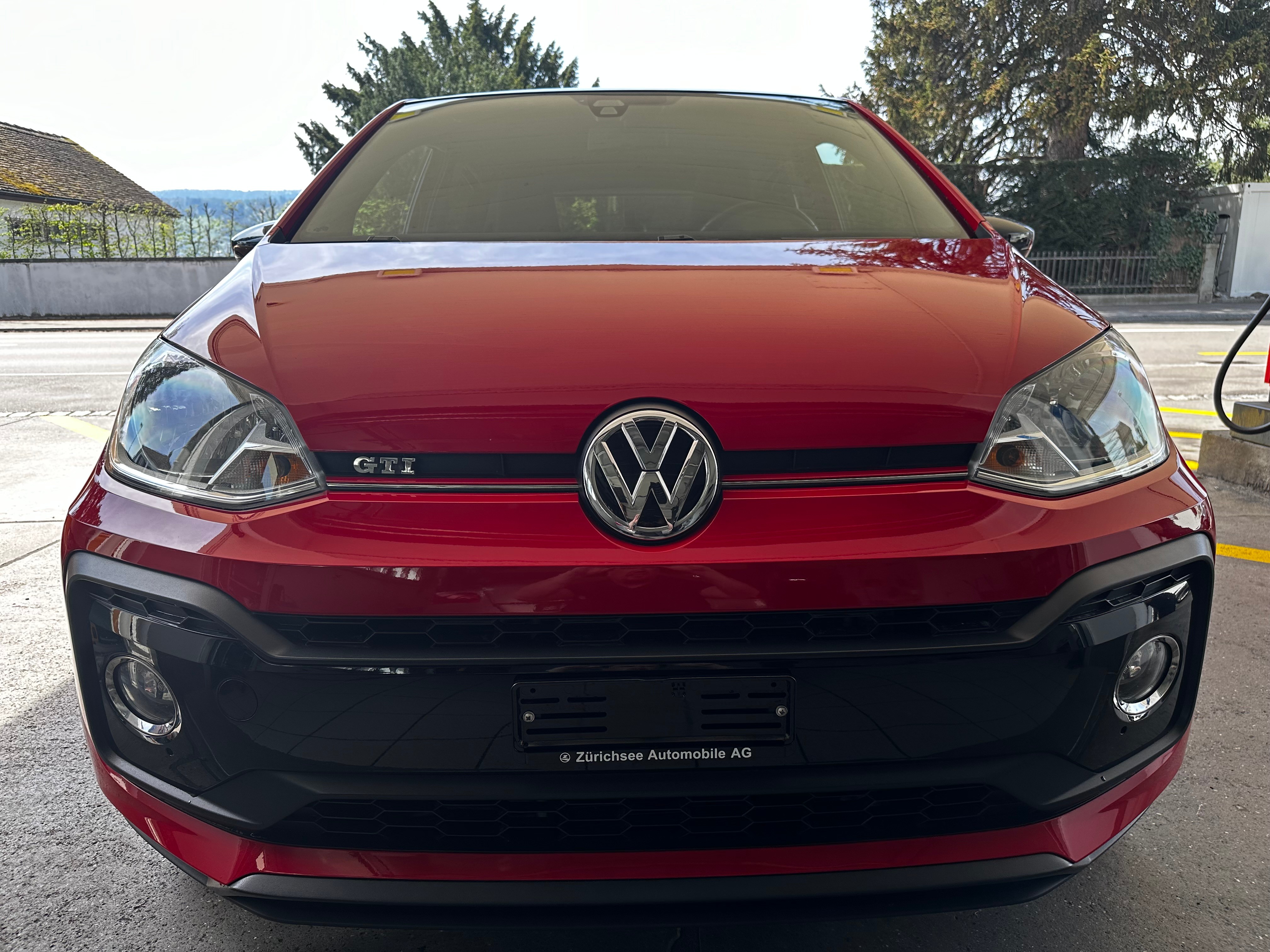 VW Up 1.0 TSI GTI