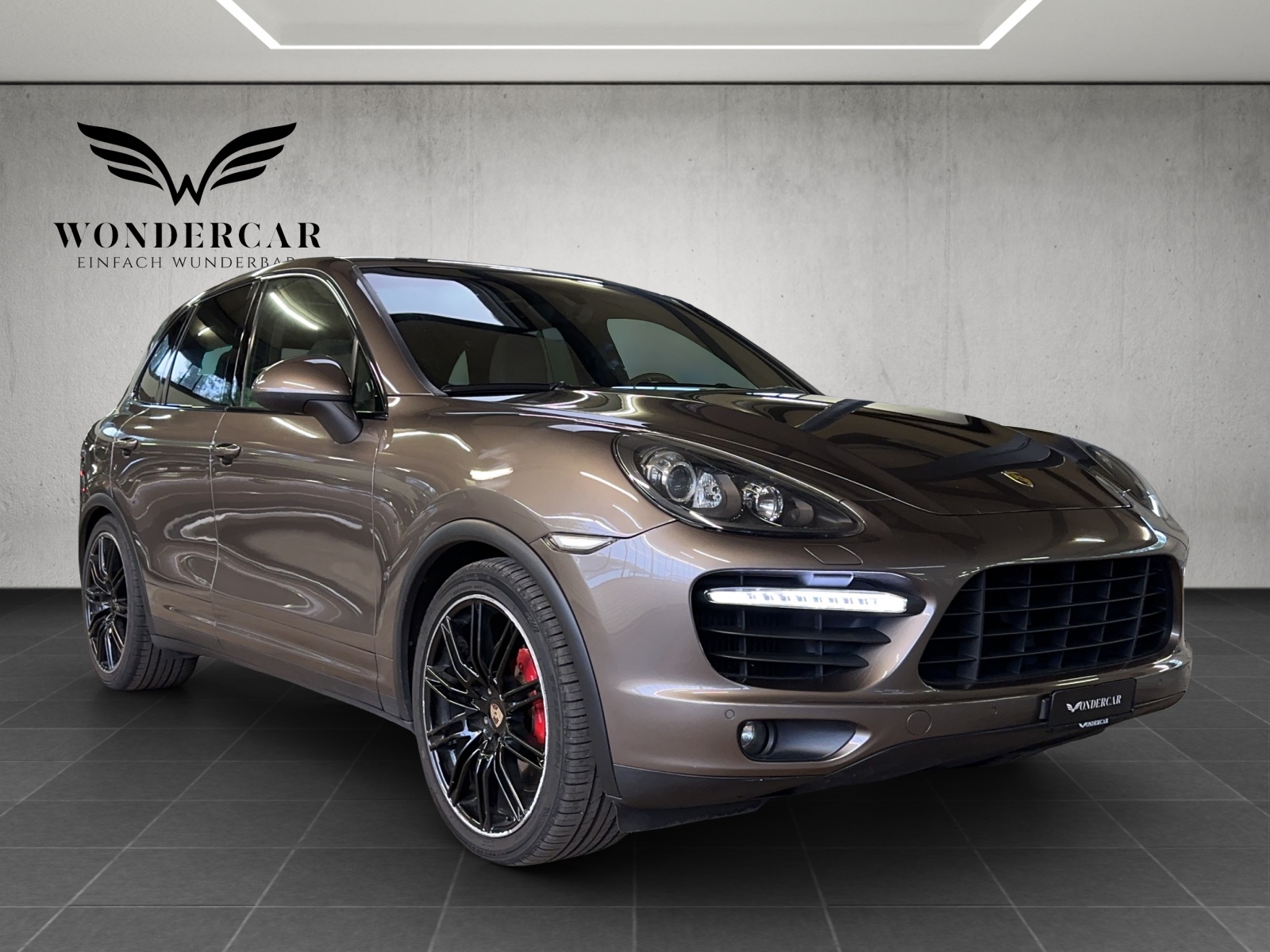 PORSCHE Cayenne Turbo