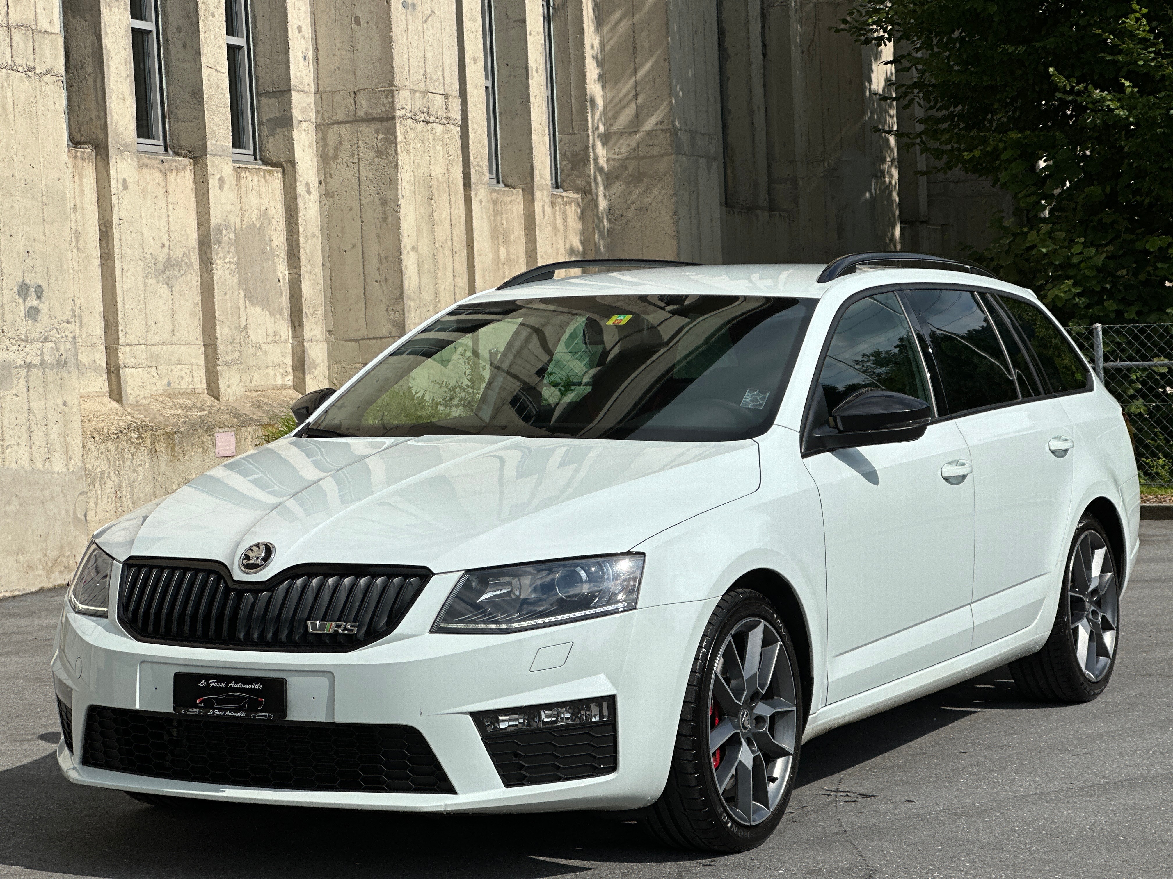 SKODA Octavia Combi 2.0 TSI RS