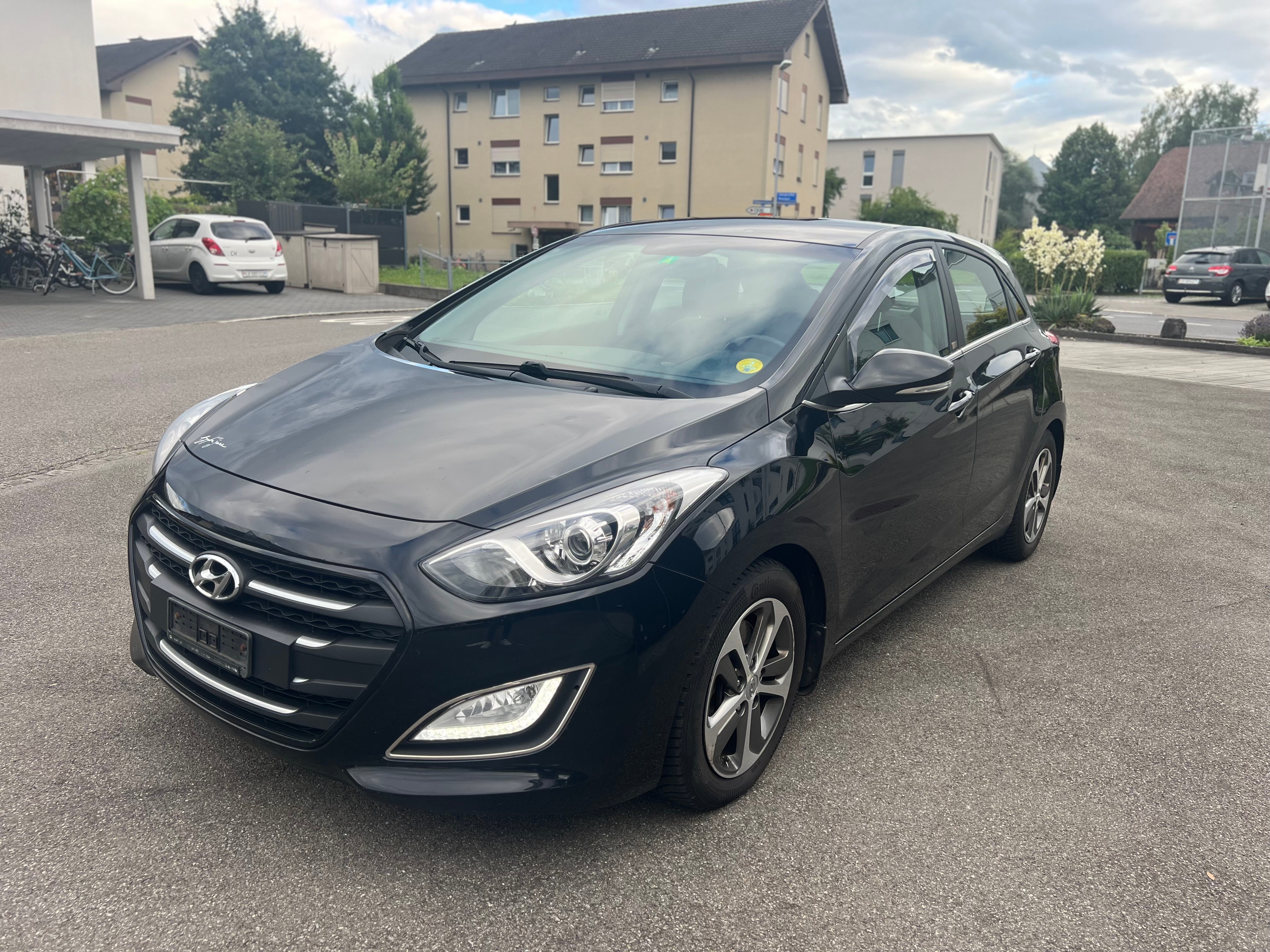 HYUNDAI i30 1.6 CRDi Vertex Automatic DCT