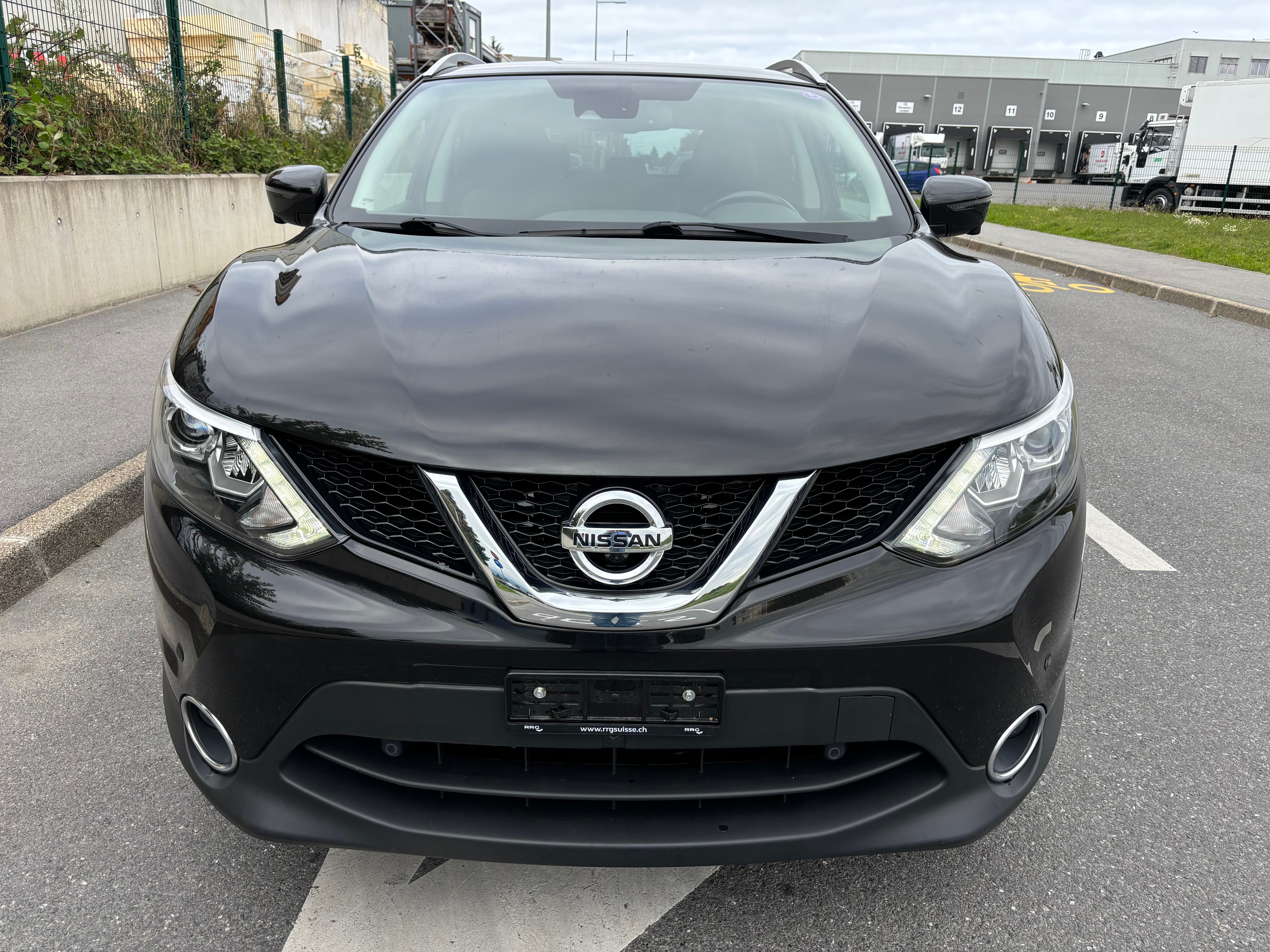 NISSAN Qashqai 1.2 DIG-T Swiss Edition Premium