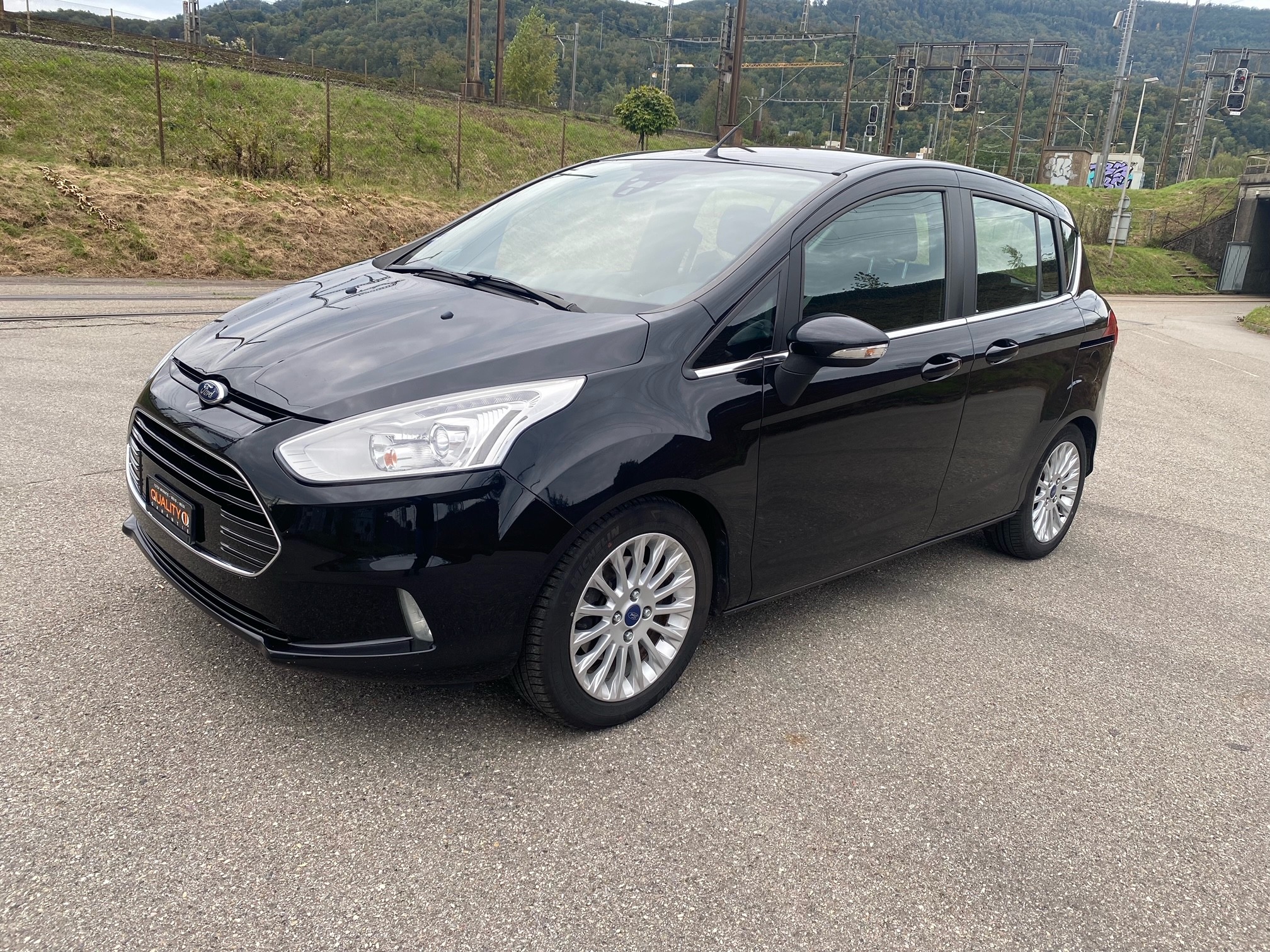 FORD B-Max 1.0 SCTi Titanium