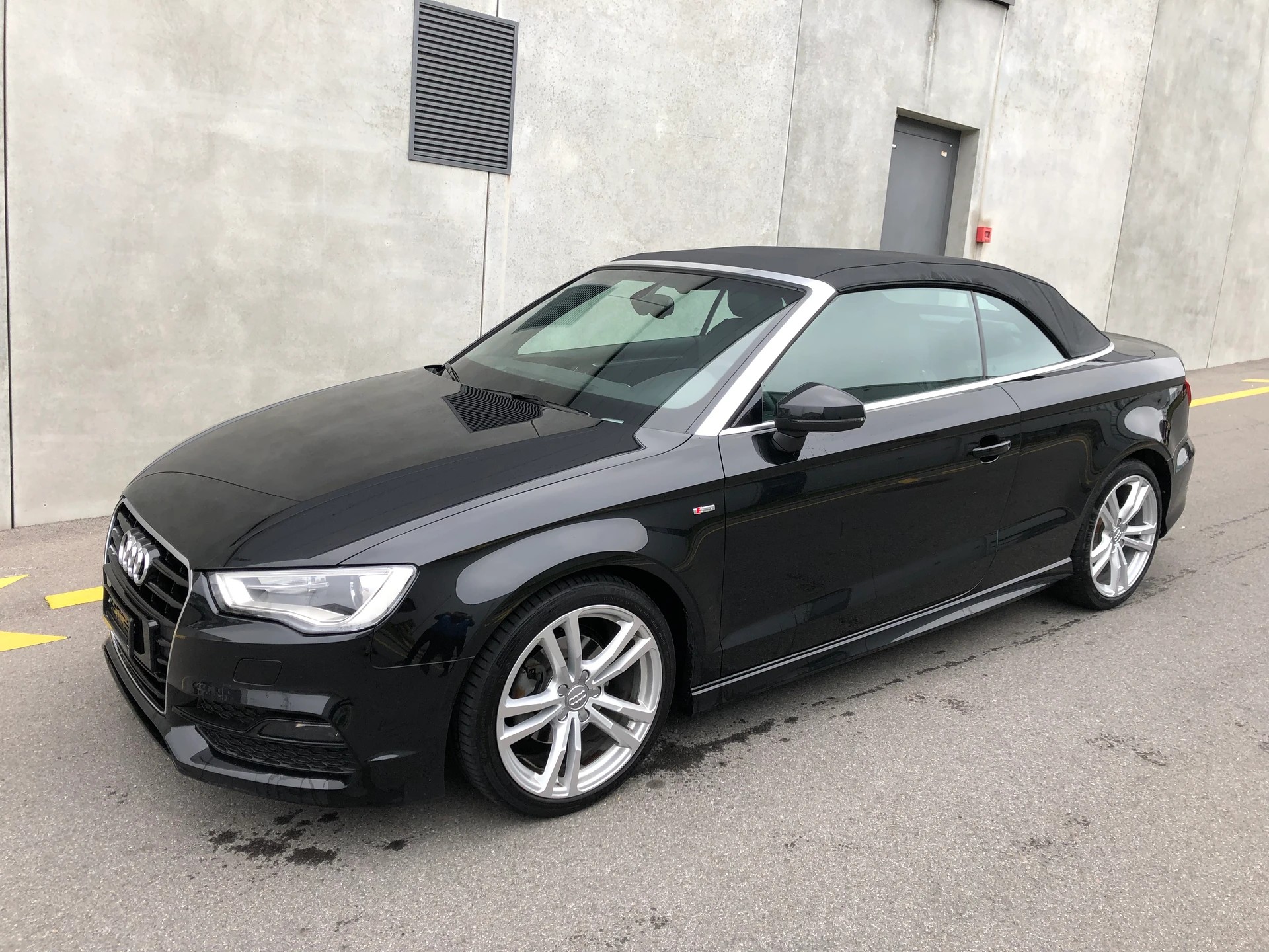 AUDI A3 Cabriolet 1.4 TFSI Ambition S-tronic (68)