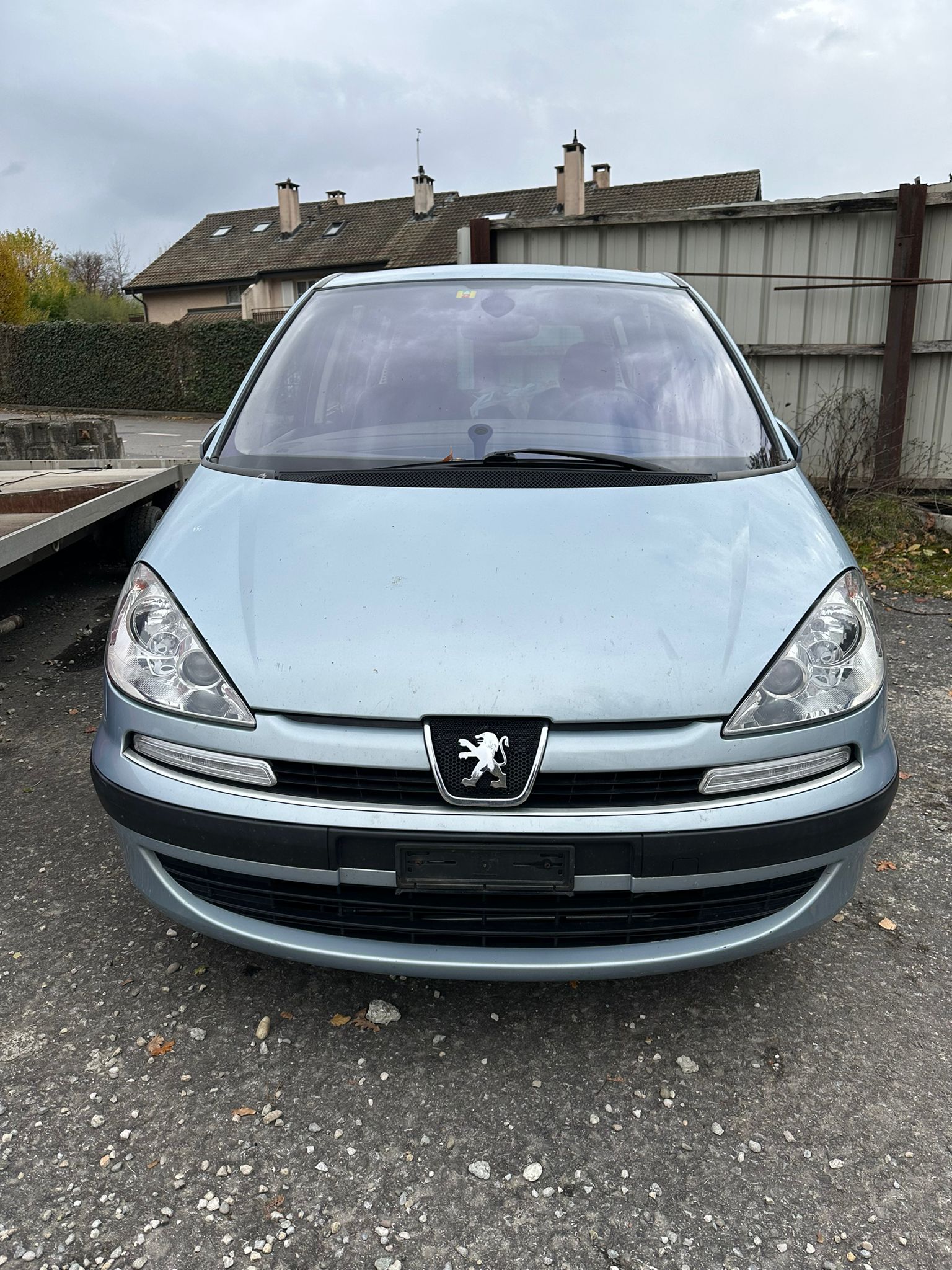 PEUGEOT 807 2.2 16V HDi SV Pullmann