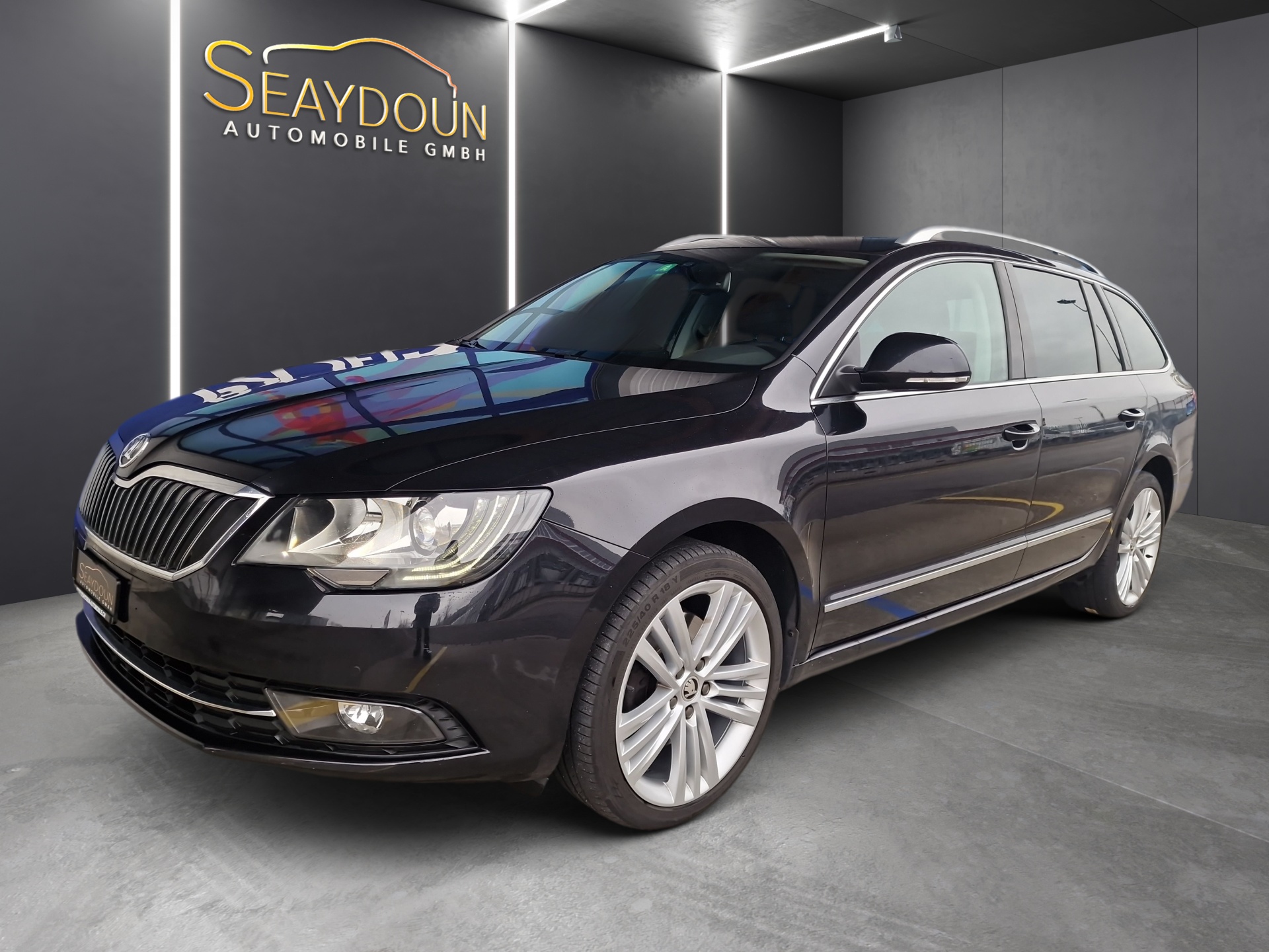 SKODA Superb Combi 2.0 TDi Business 4x4 DSG