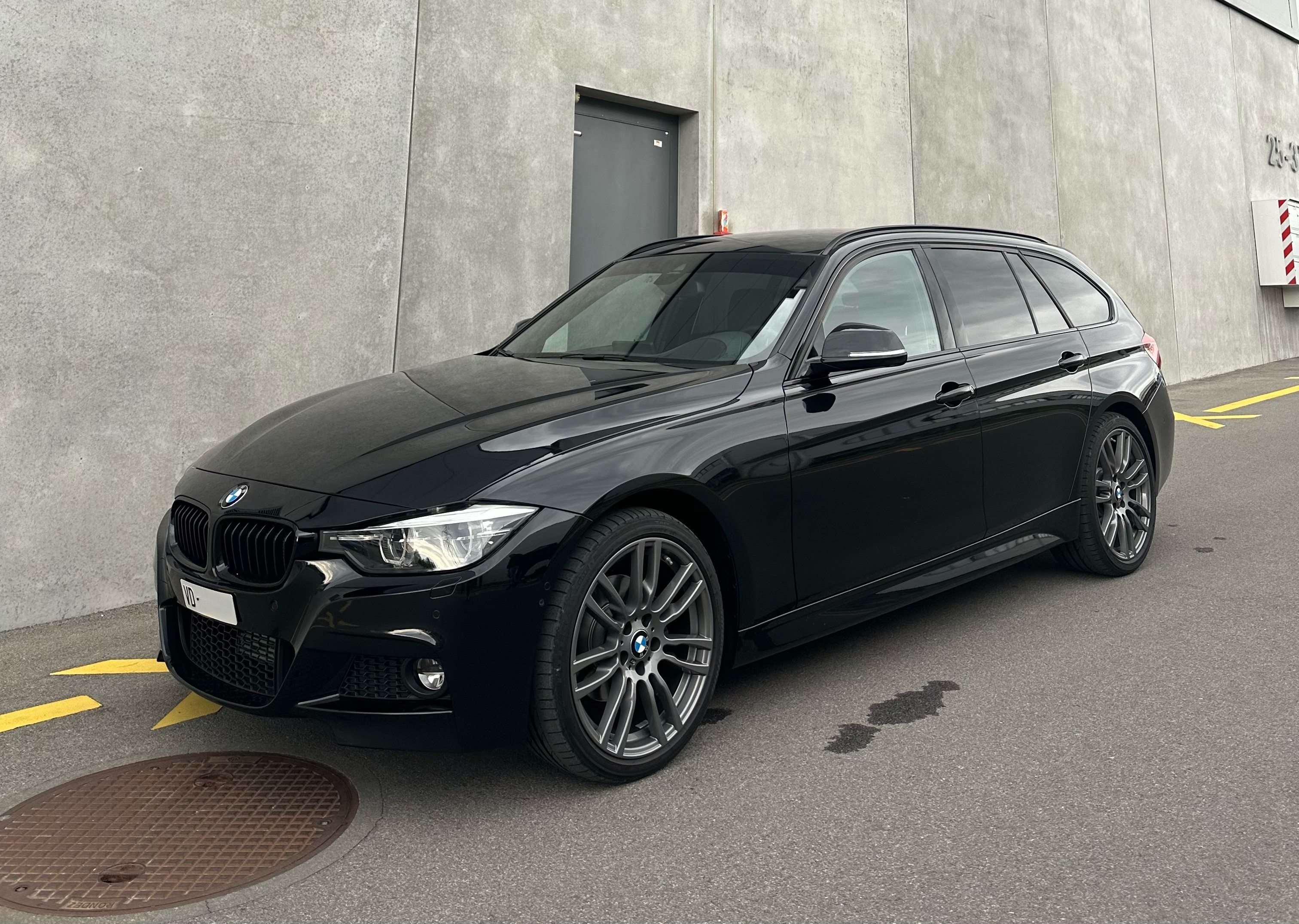 BMW 320d xDrive Touring Edition M Sport Steptronic